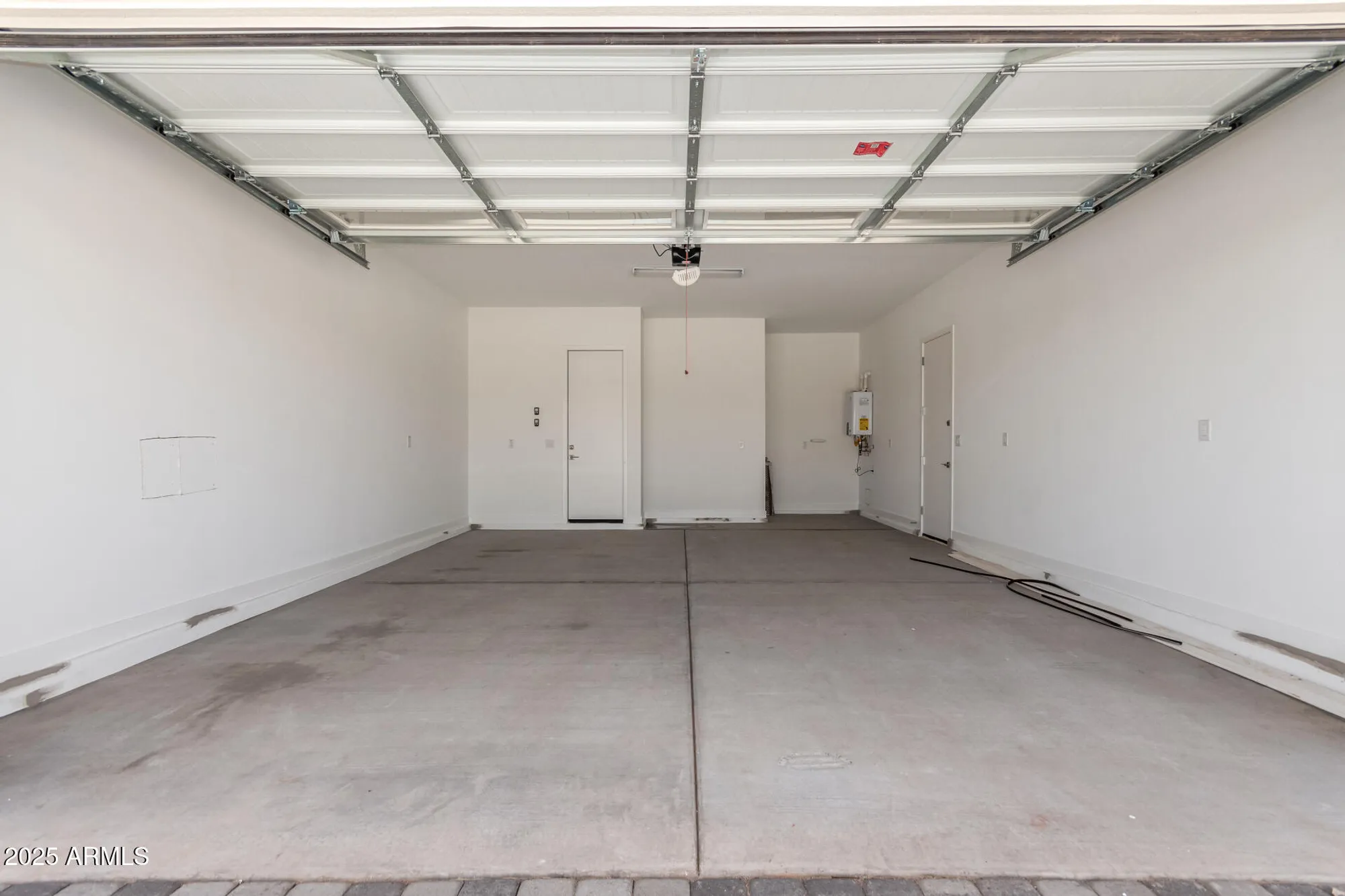 Property Slideshow image 14 of 49 | 24078 n 171st dr, Surprise, AZ, 85387