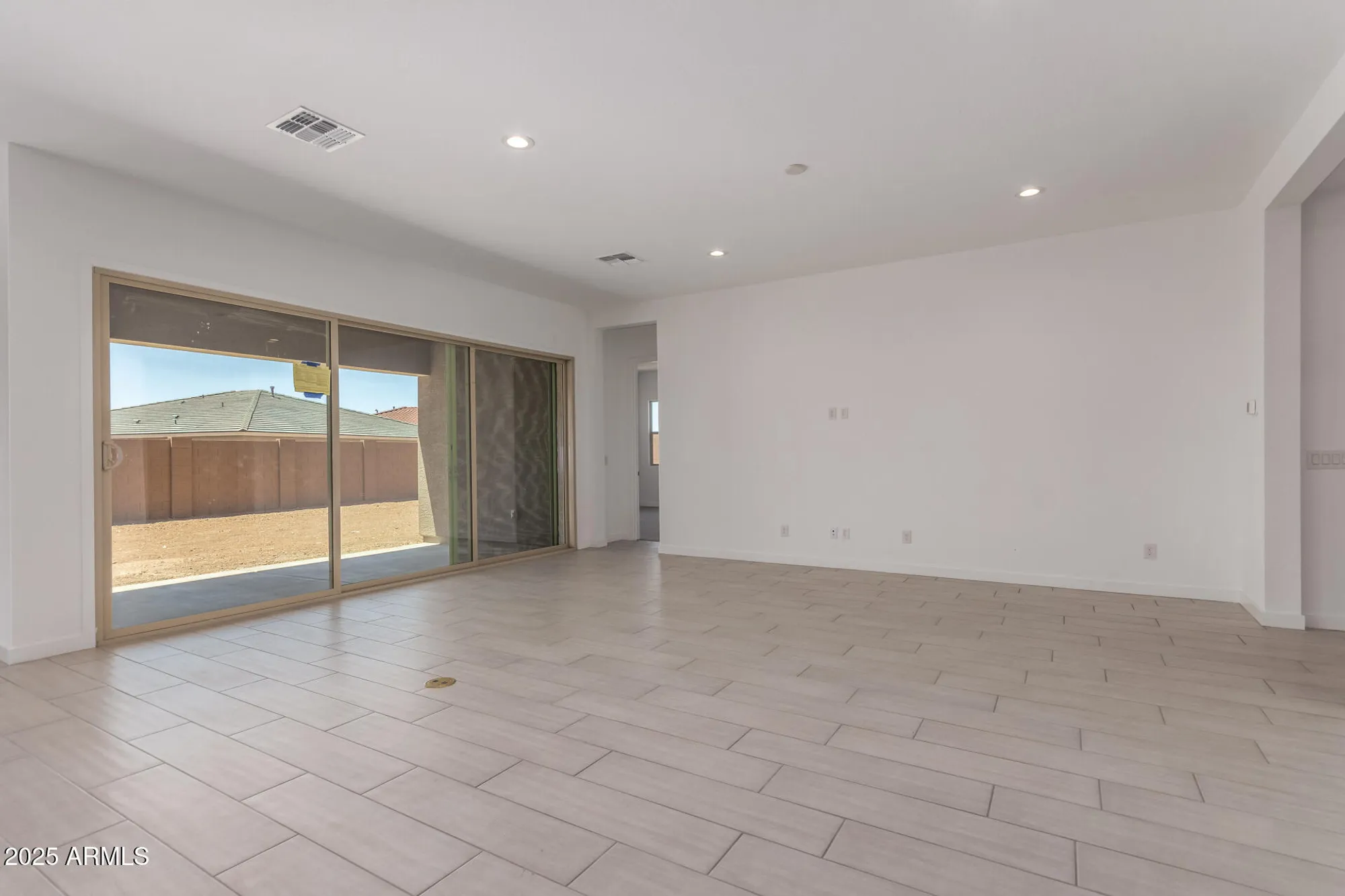 Property Slideshow image 30 of 49 | 24078 n 171st dr, Surprise, AZ, 85387