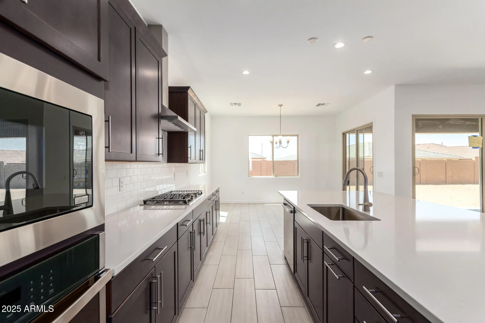 Property Slideshow image 35 of 49 | 24078 n 171st dr, Surprise, AZ, 85387