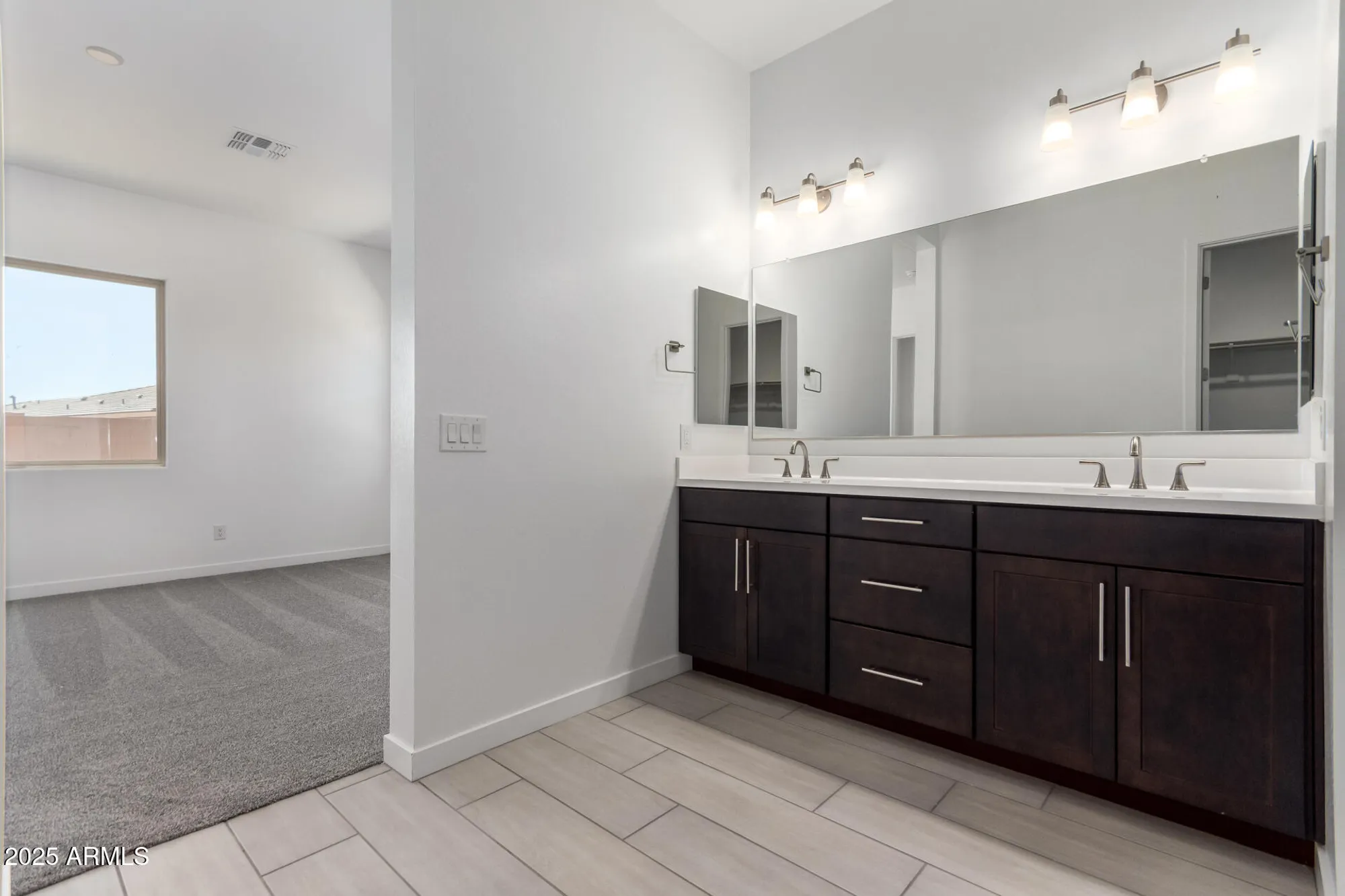 Property Slideshow image 42 of 49 | 24078 n 171st dr, Surprise, AZ, 85387