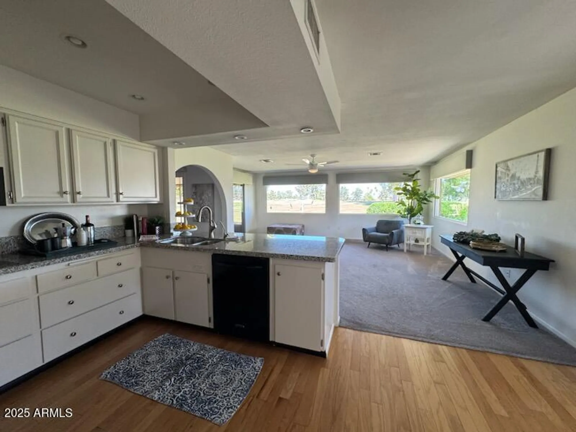 Property Slideshow image 7 of 23 | 18211 n conestoga dr, Sun City, AZ, 85373