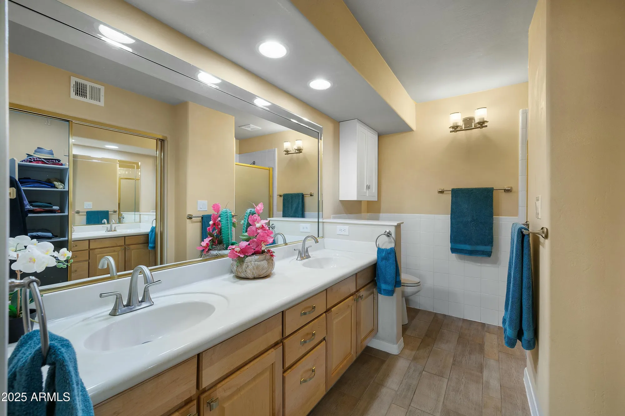 Property Slideshow image 7 of 52 | 5830 e mckellips rd unit 2, Mesa, AZ, 85215