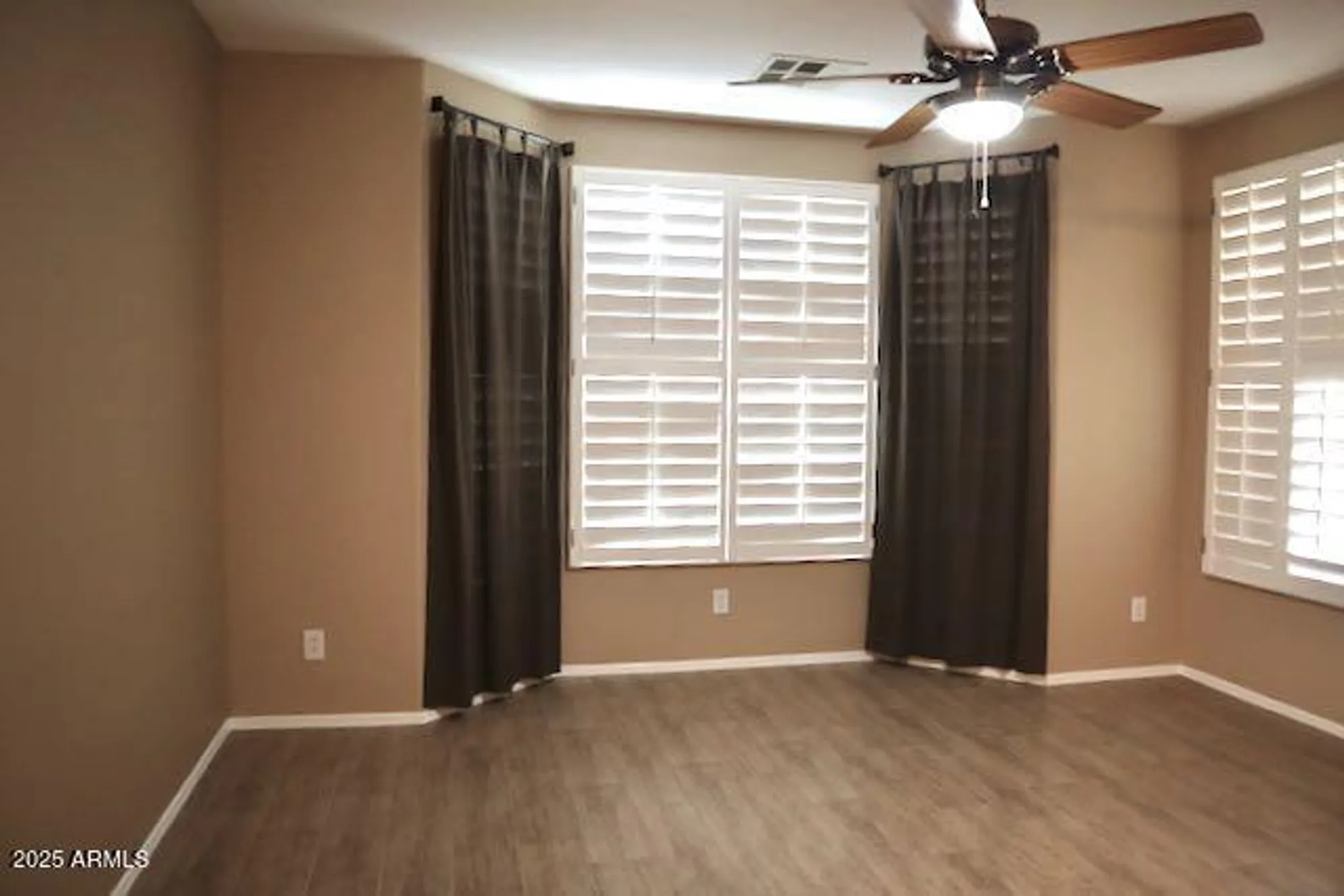 Property Slideshow image 13 of 41 | 4747 e narrowleaf dr, Gilbert, AZ, 85298