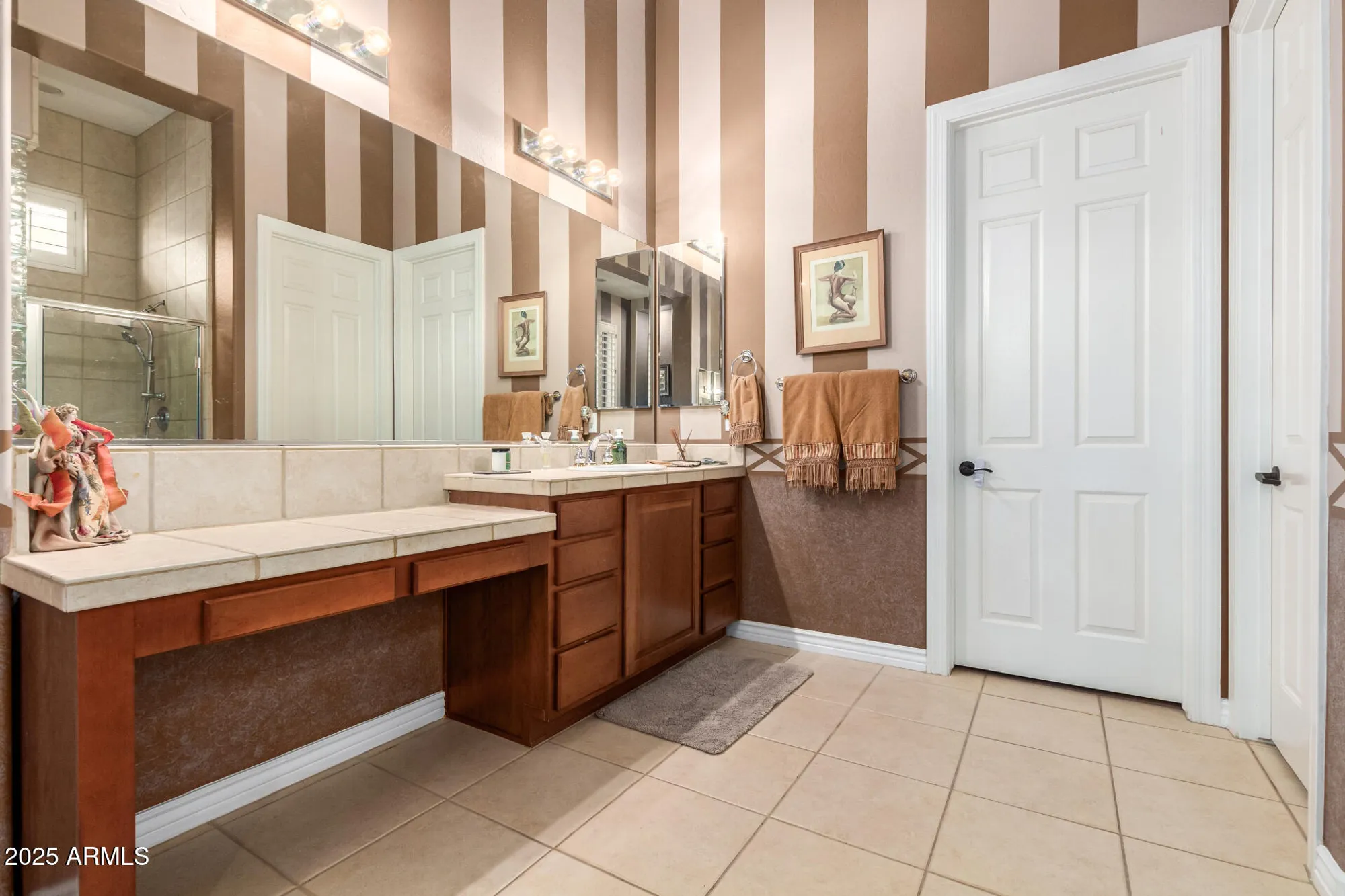 Property Slideshow image 33 of 60 | 41715 n river bend rd, Phoenix, AZ, 85086