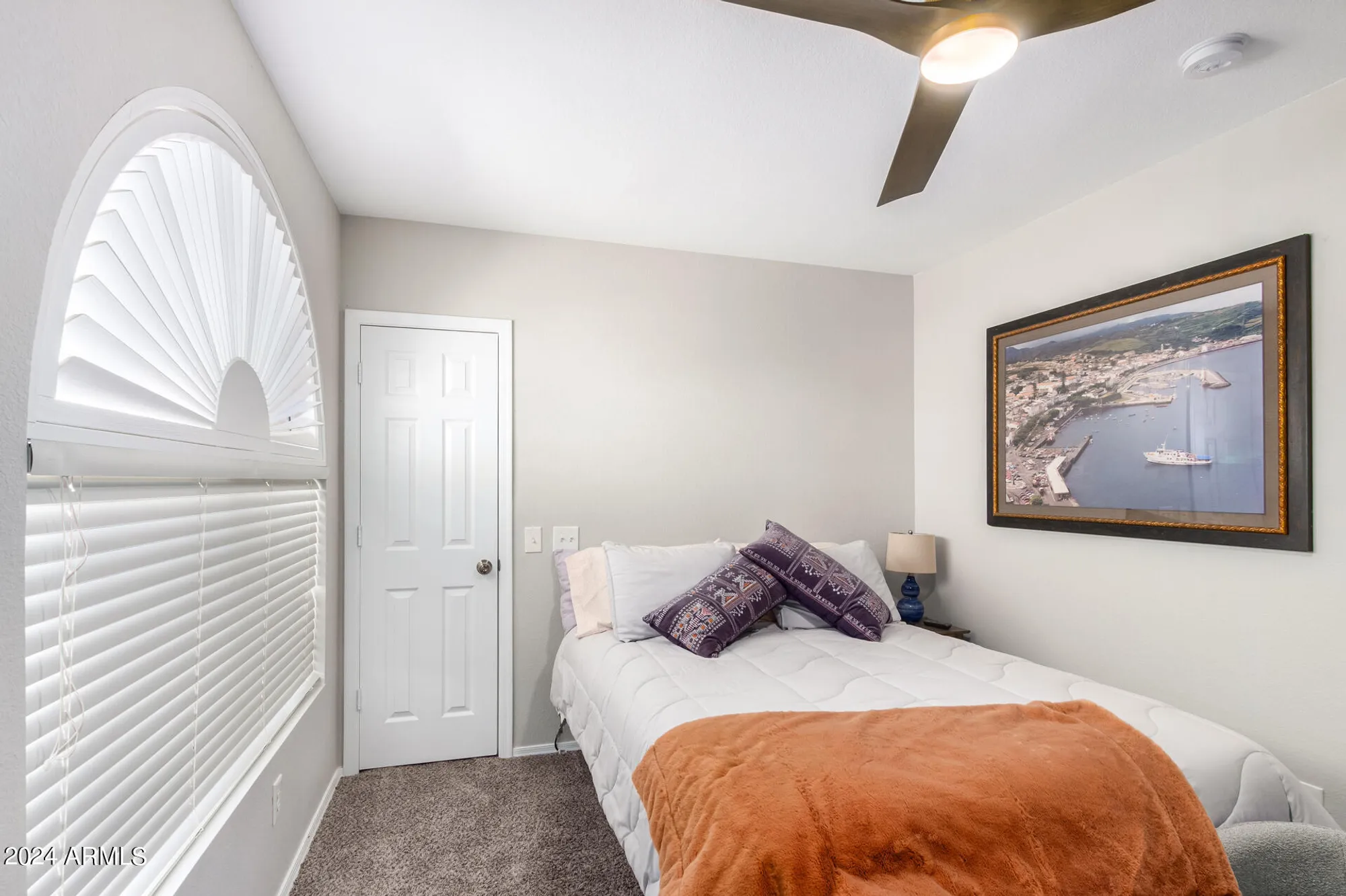 Property Slideshow image 21 of 25 | 1543 e gleneagle dr, Chandler, AZ, 85249