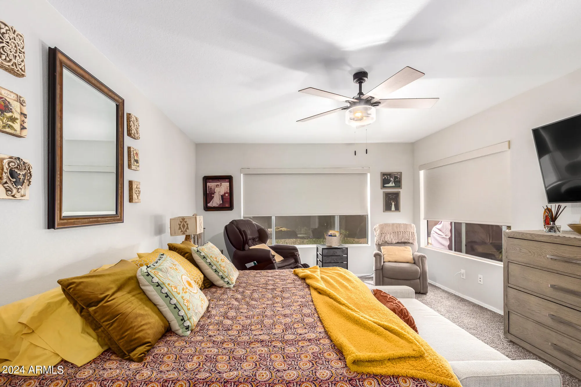 Property Slideshow image 15 of 25 | 1543 e gleneagle dr, Chandler, AZ, 85249