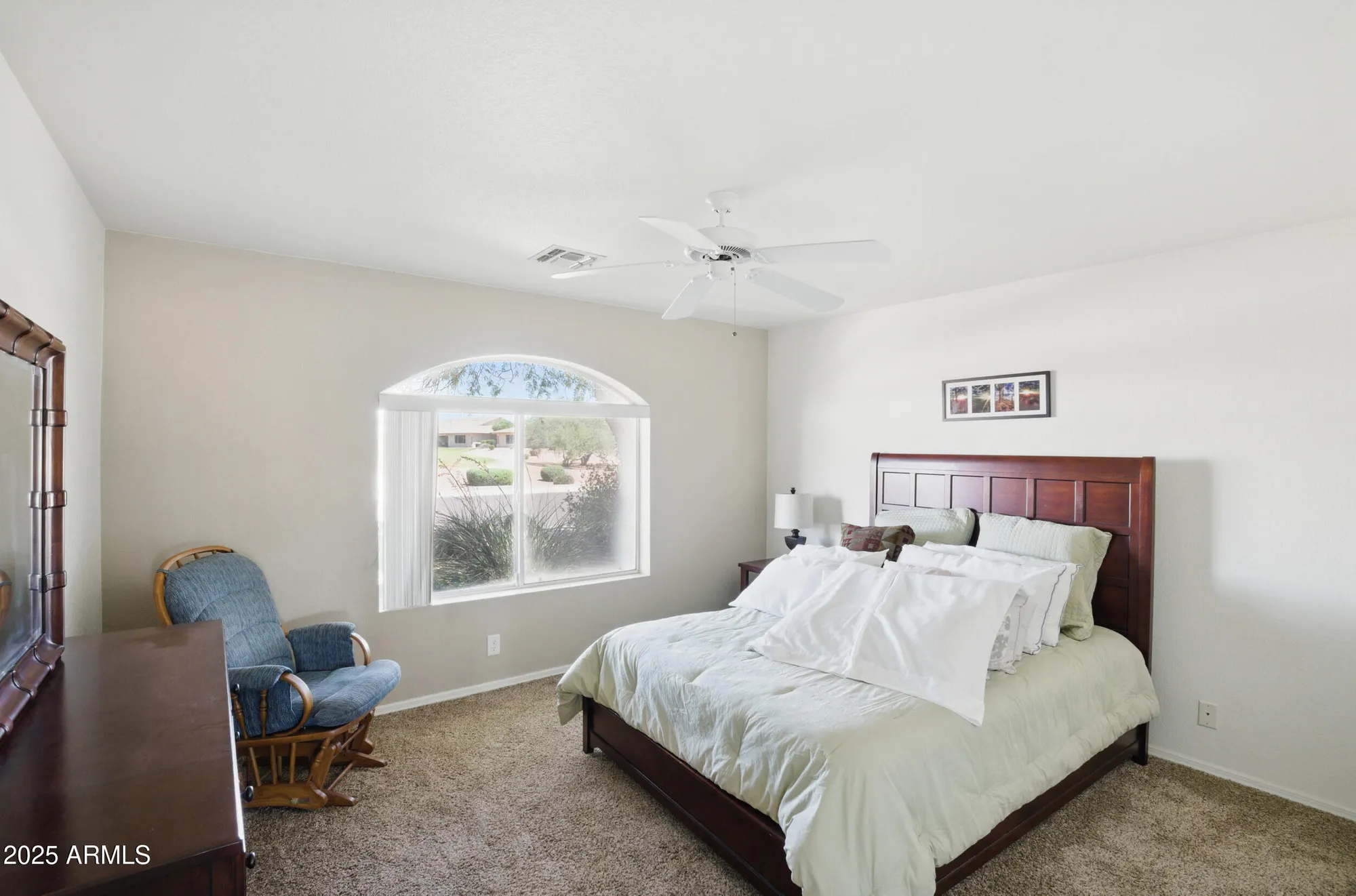 Property Slideshow image 15 of 20 | 11059 e kilarea ave, Mesa, AZ, 85209