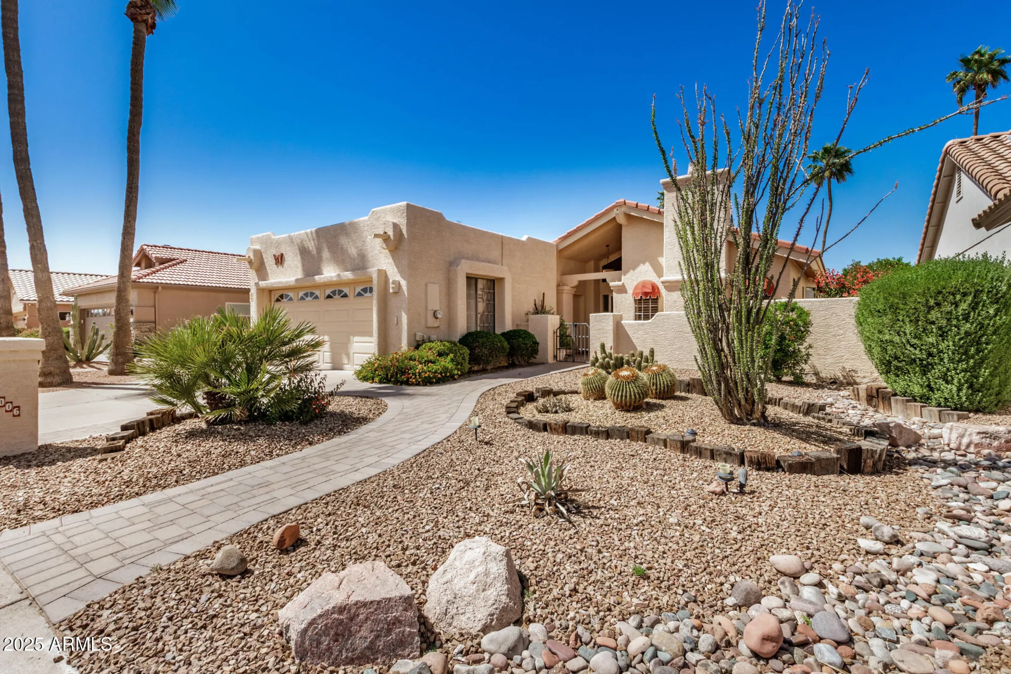 Property Slideshow image 4 of 34 | 11006 e navajo dr, Sun Lakes, AZ, 85248