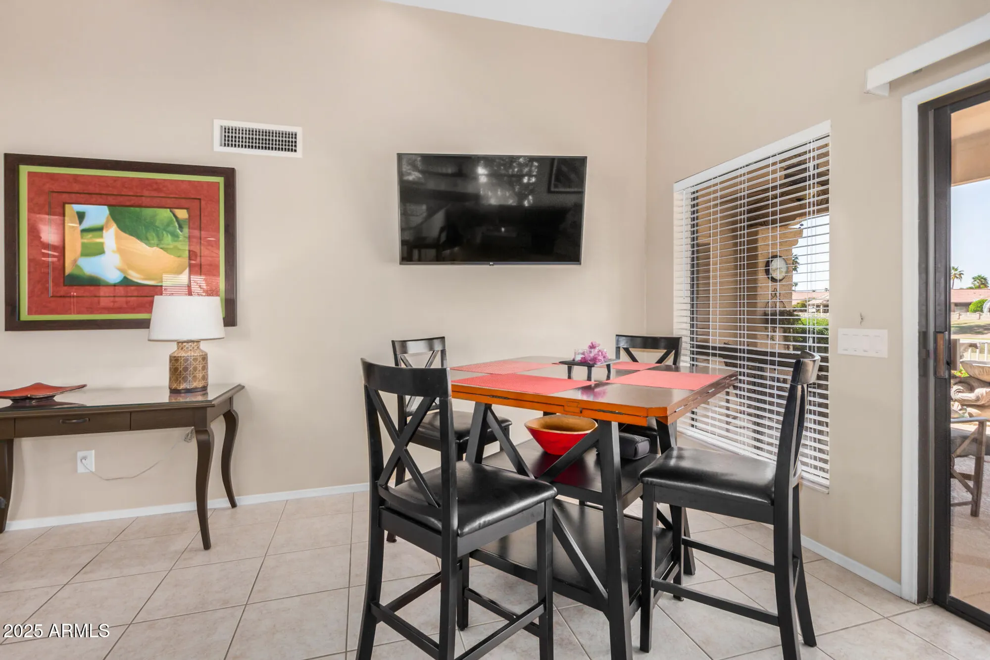 Property Slideshow image 14 of 34 | 11006 e navajo dr, Sun Lakes, AZ, 85248