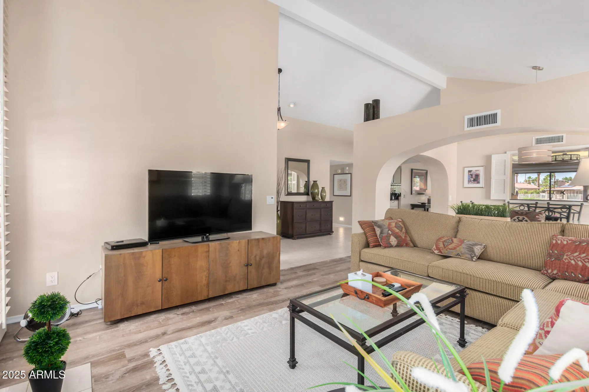 Property Slideshow image 9 of 34 | 11006 e navajo dr, Sun Lakes, AZ, 85248