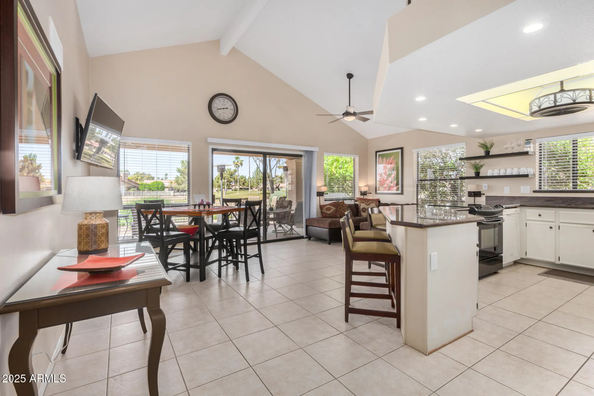 Property Slideshow image 13 of 34 | 11006 e navajo dr, Sun Lakes, AZ, 85248