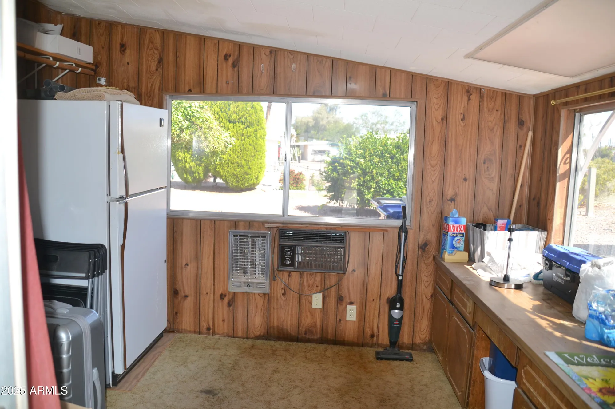 Property Slideshow image 13 of 17 | 8310 e deep canyon ct, Mesa, AZ, 85208