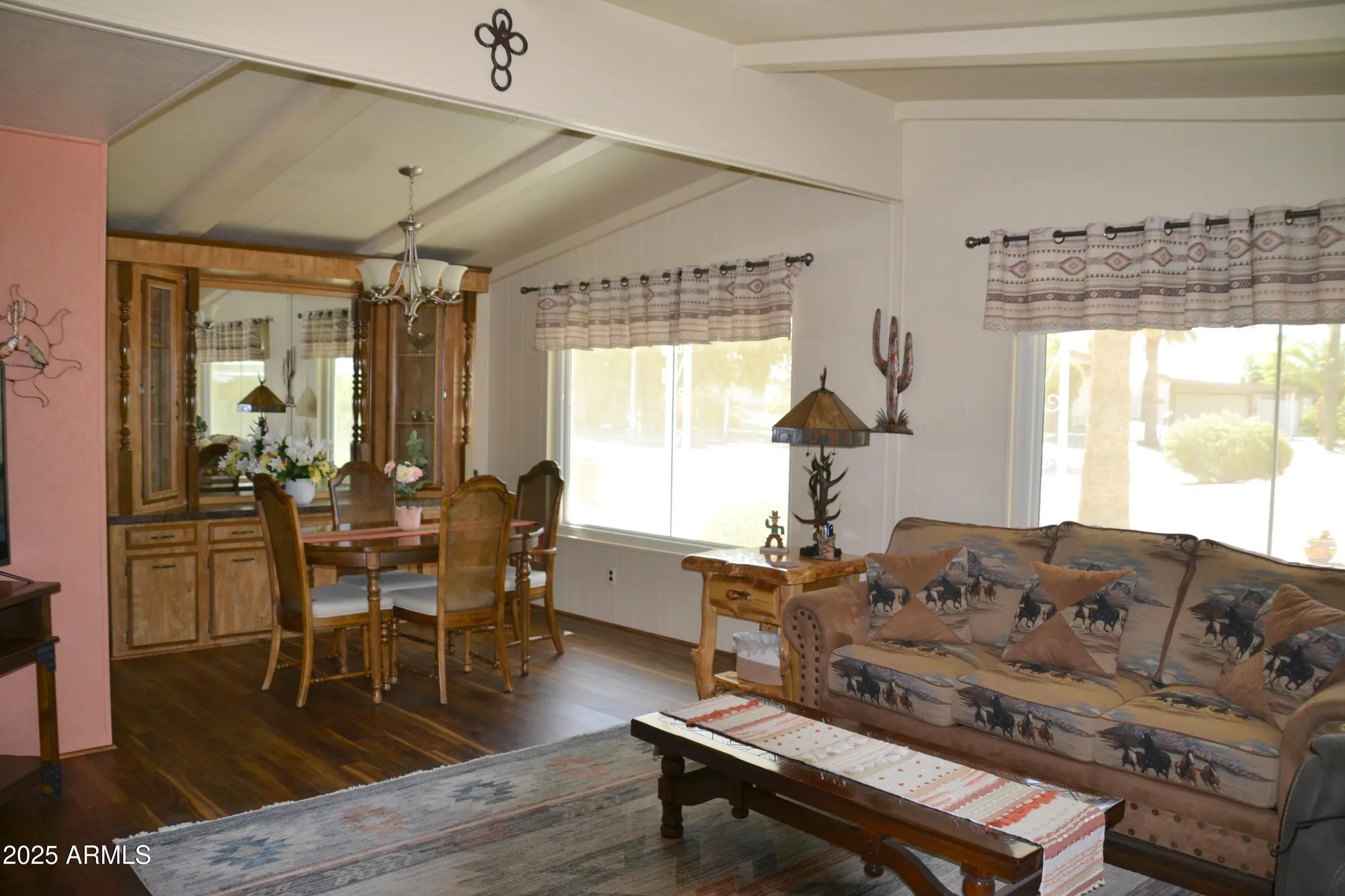 Property Slideshow image 3 of 17 | 8310 e deep canyon ct, Mesa, AZ, 85208