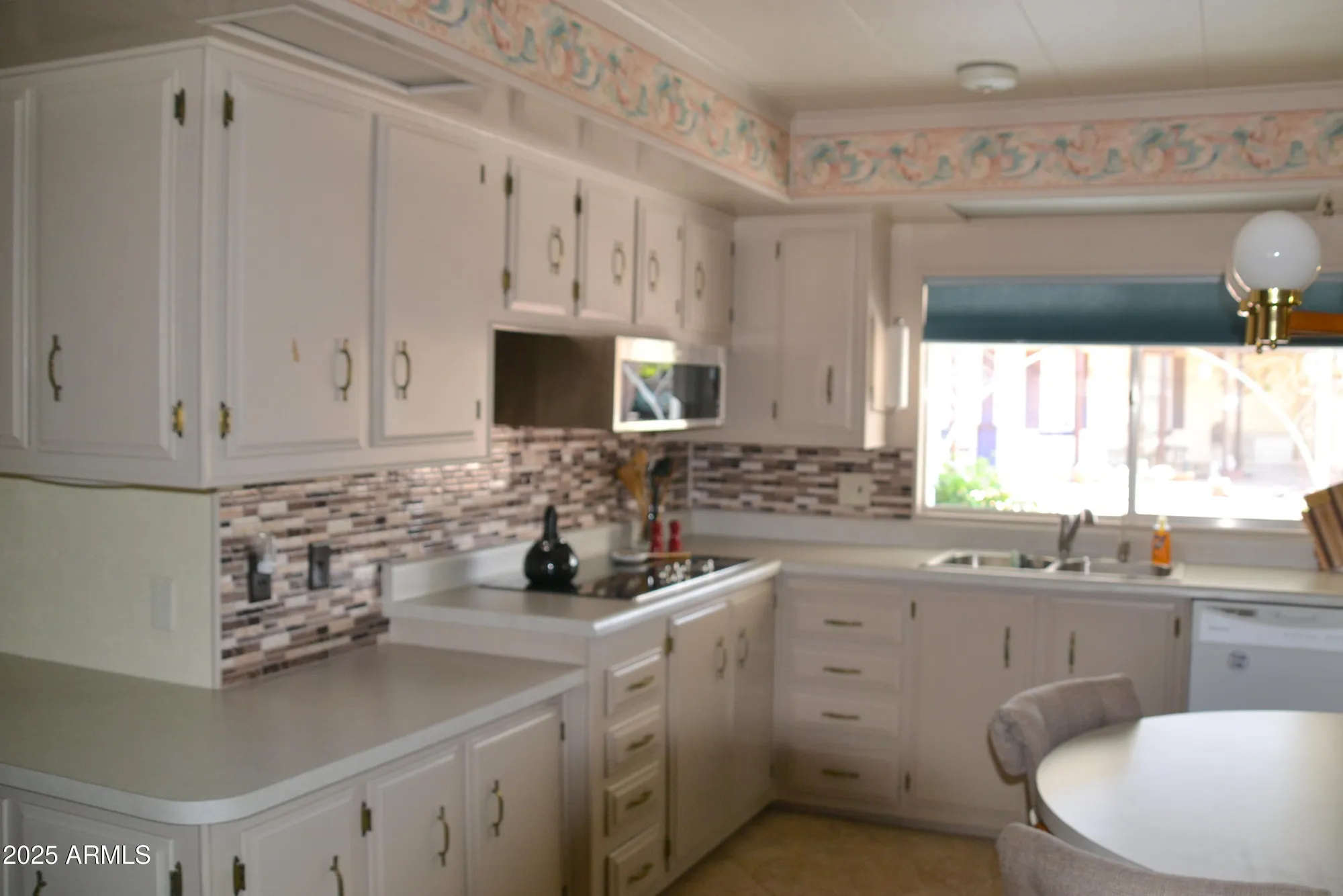 Property Slideshow image 5 of 17 | 8310 e deep canyon ct, Mesa, AZ, 85208