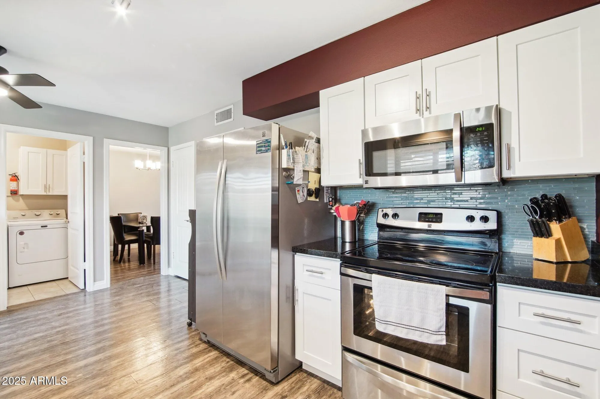 Property Slideshow image 12 of 20 | 10921 w santa fe dr, Sun City, AZ, 85351