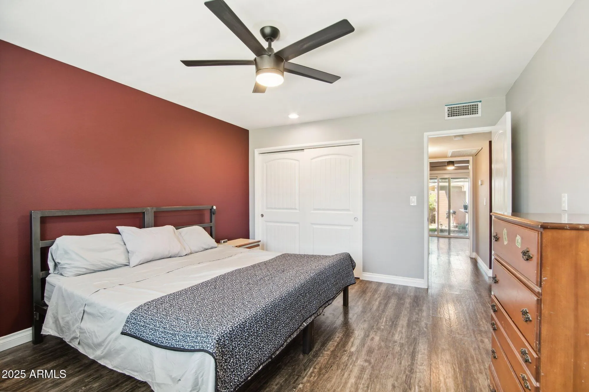 Property Slideshow image 14 of 20 | 10921 w santa fe dr, Sun City, AZ, 85351