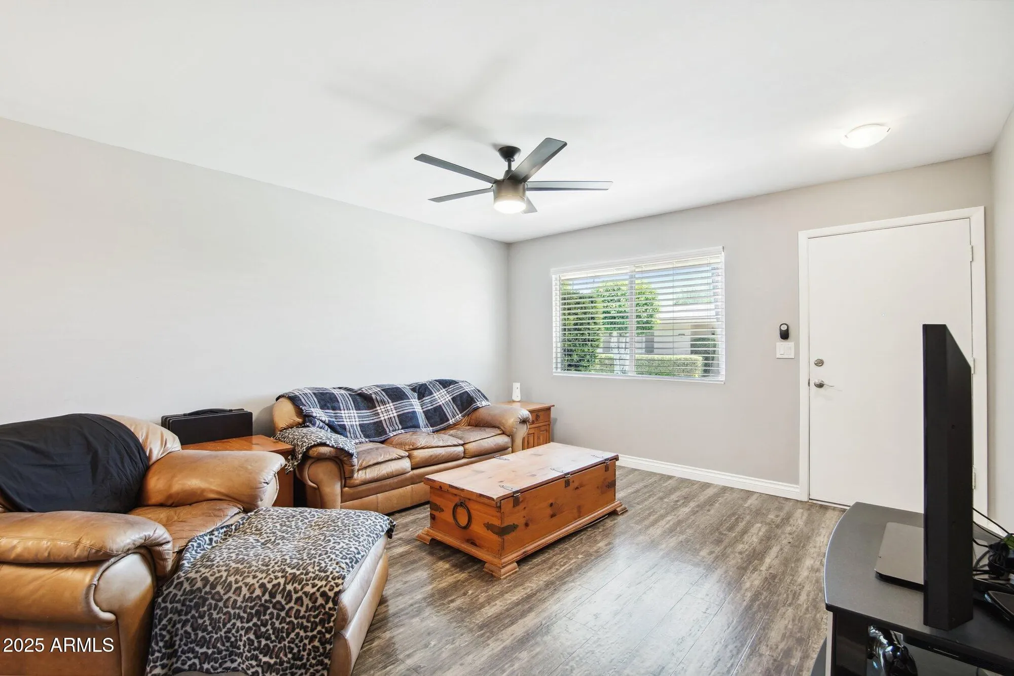 Property Slideshow image 5 of 20 | 10921 w santa fe dr, Sun City, AZ, 85351