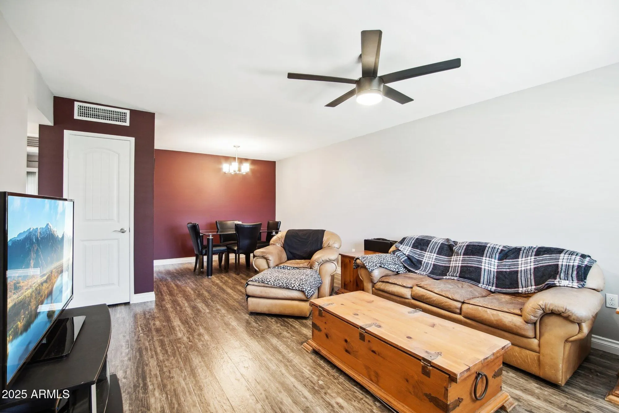 Property Slideshow image 6 of 20 | 10921 w santa fe dr, Sun City, AZ, 85351