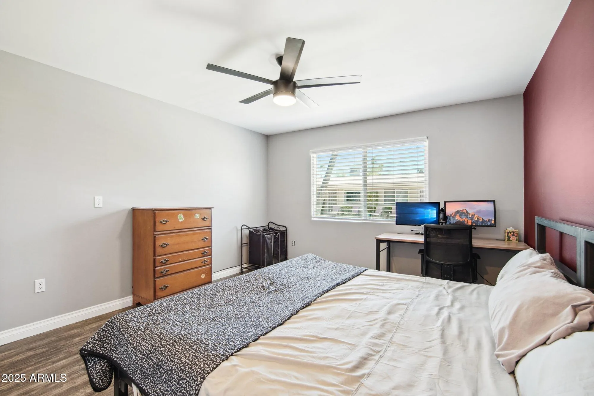Property Slideshow image 15 of 20 | 10921 w santa fe dr, Sun City, AZ, 85351