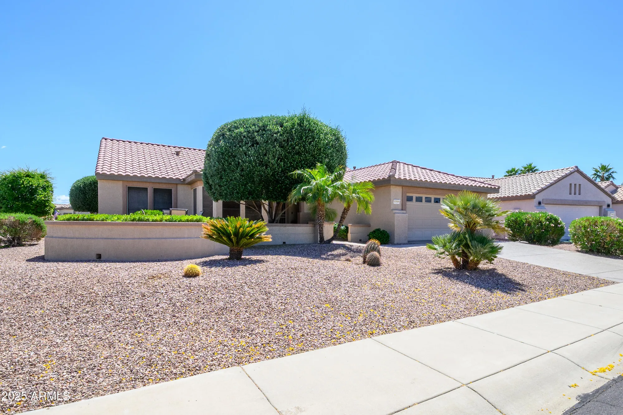 Property Slideshow image 3 of 35 | 17371 n natura trl, Surprise, AZ, 85374