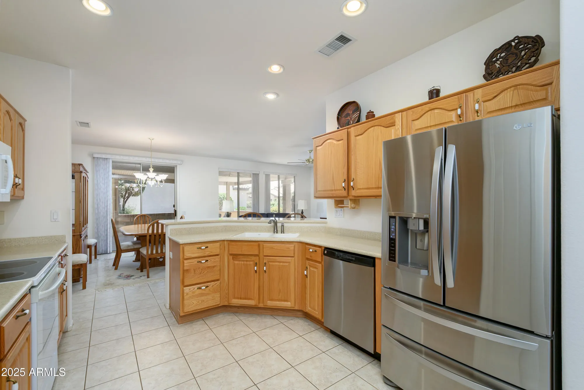 Property Slideshow image 17 of 35 | 17371 n natura trl, Surprise, AZ, 85374