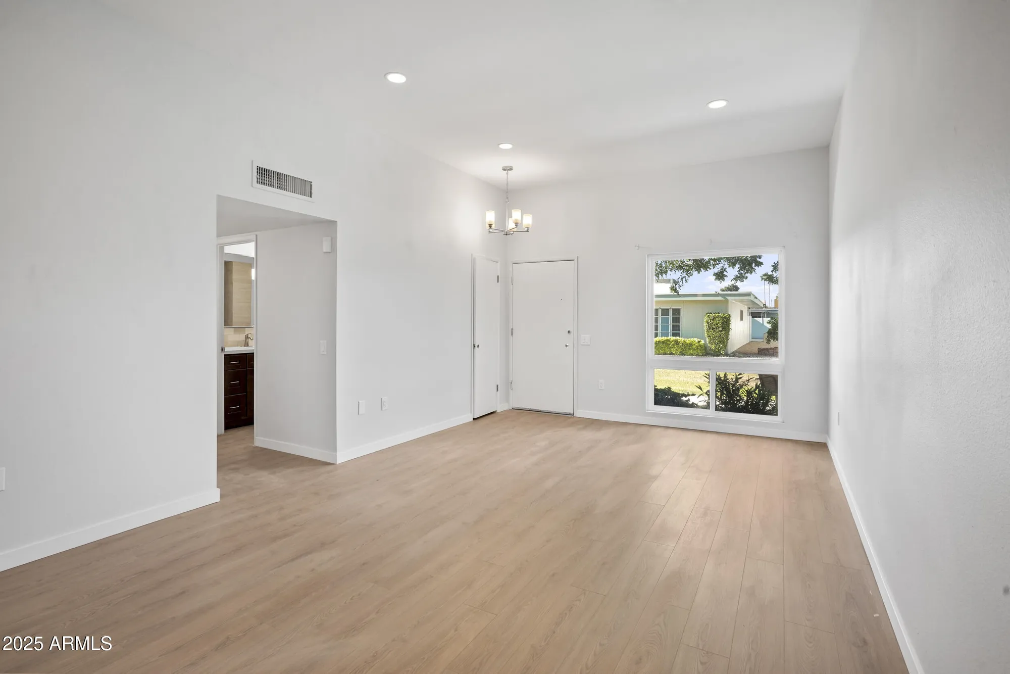 Property Slideshow image 19 of 22 | 13018 n 99th dr, Sun City, AZ, 85351