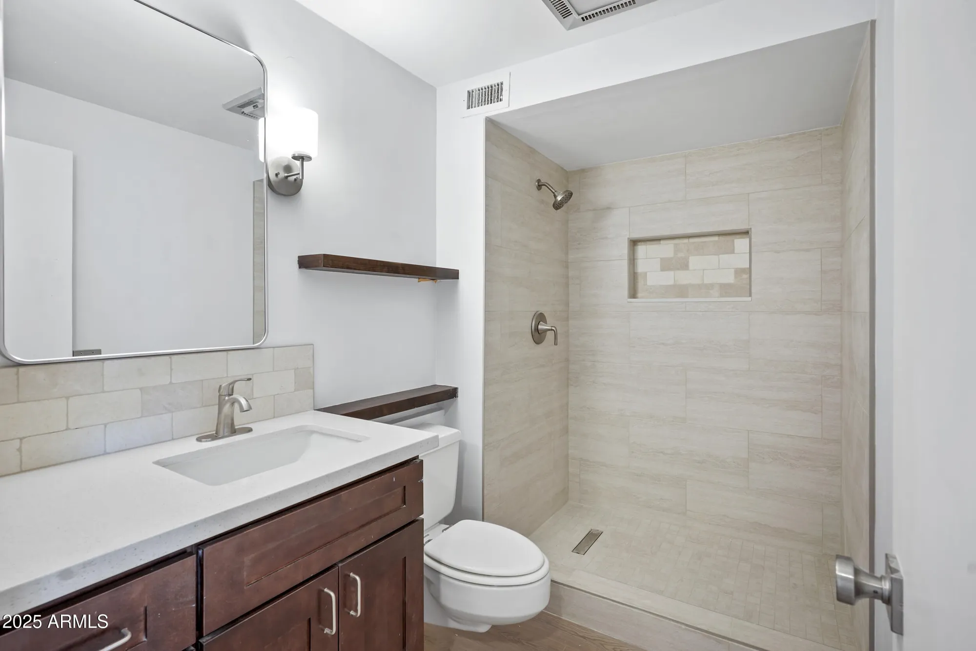 Property Slideshow image 20 of 22 | 13018 n 99th dr, Sun City, AZ, 85351