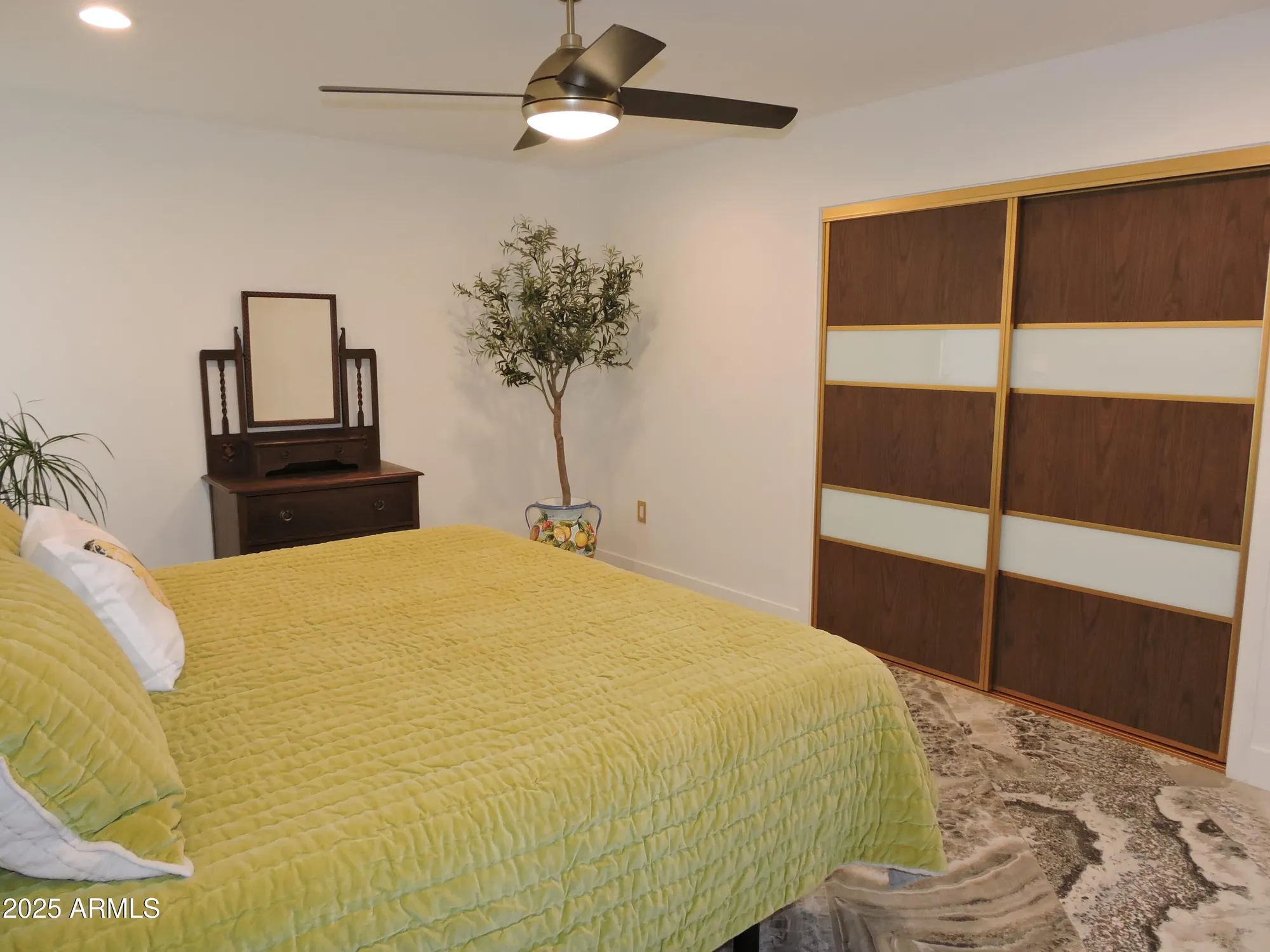 Property Slideshow image 28 of 43 | 9442 w raintree dr, Sun City, AZ, 85351