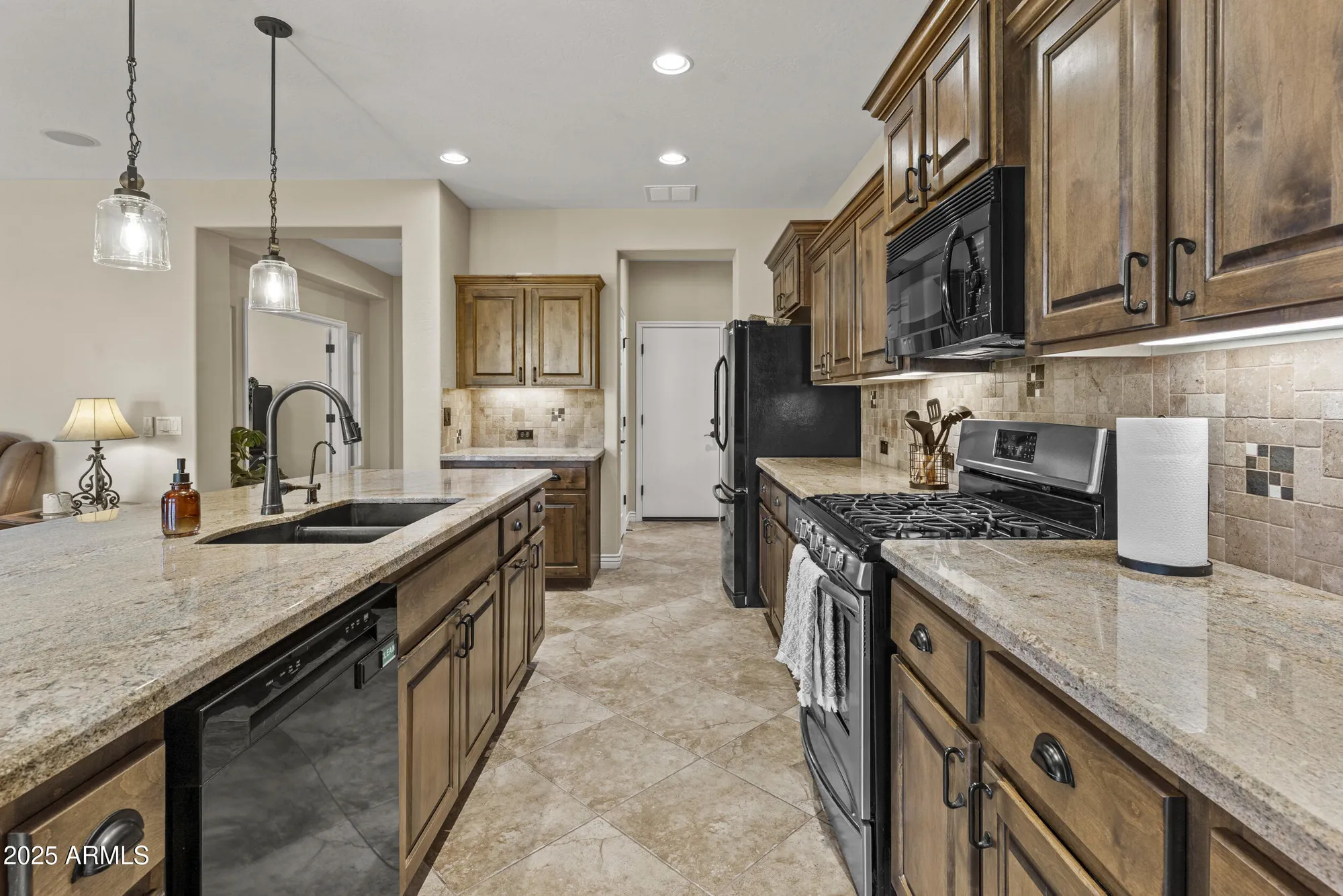 Property Slideshow image 9 of 51 | 1588 e sweet citrus dr, Queen Creek, AZ, 85140