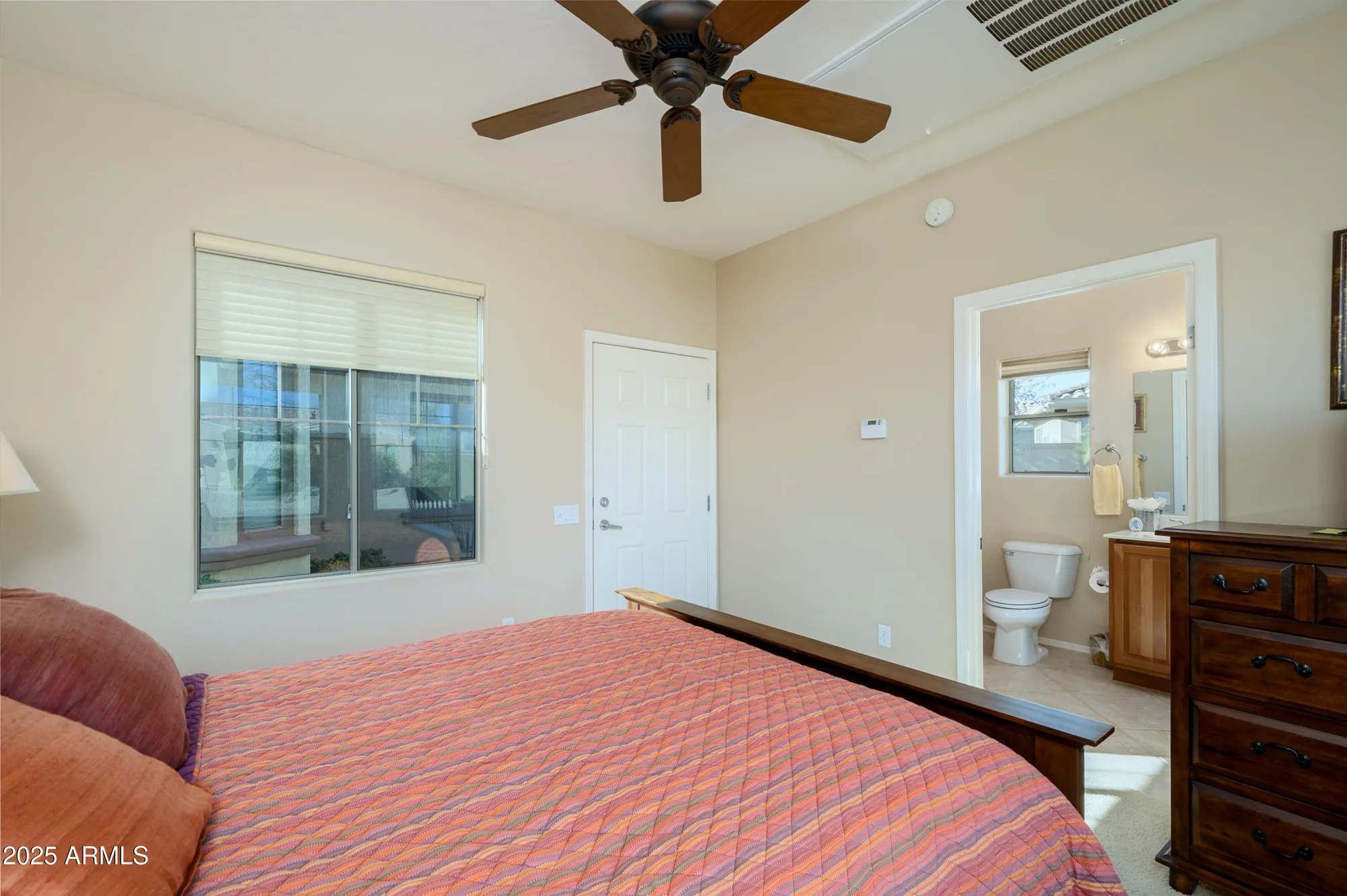 Property Slideshow image 21 of 29 | 21003 n circle cliffs dr, Surprise, AZ, 85387