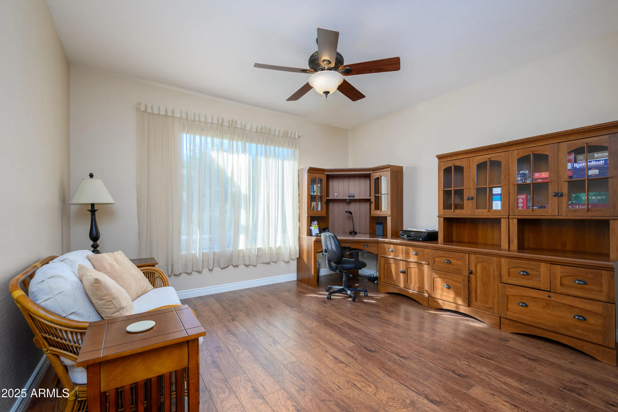 Property Slideshow image 19 of 29 | 21003 n circle cliffs dr, Surprise, AZ, 85387