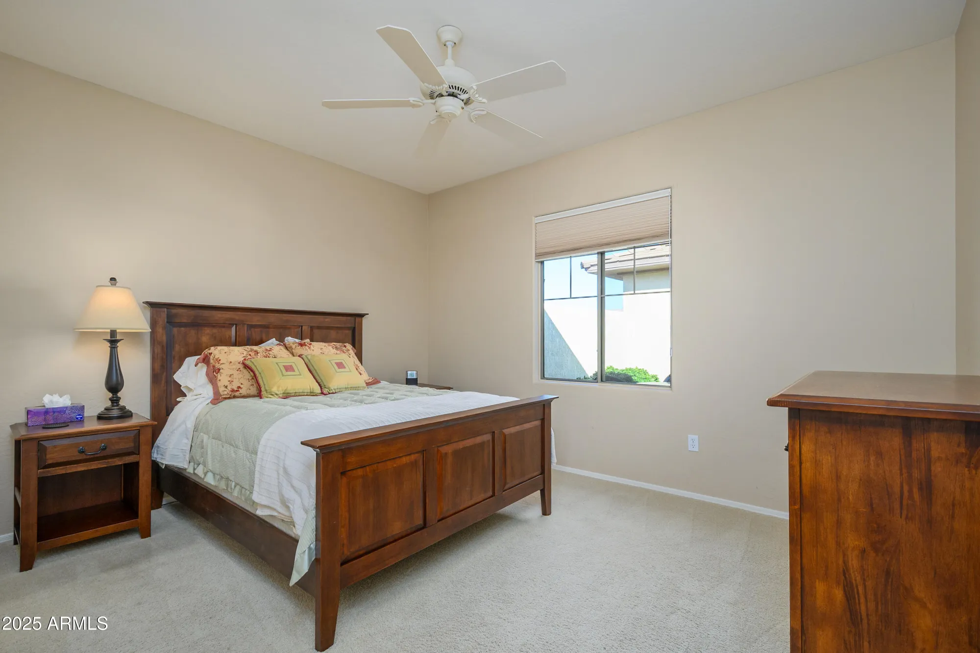 Property Slideshow image 17 of 29 | 21003 n circle cliffs dr, Surprise, AZ, 85387