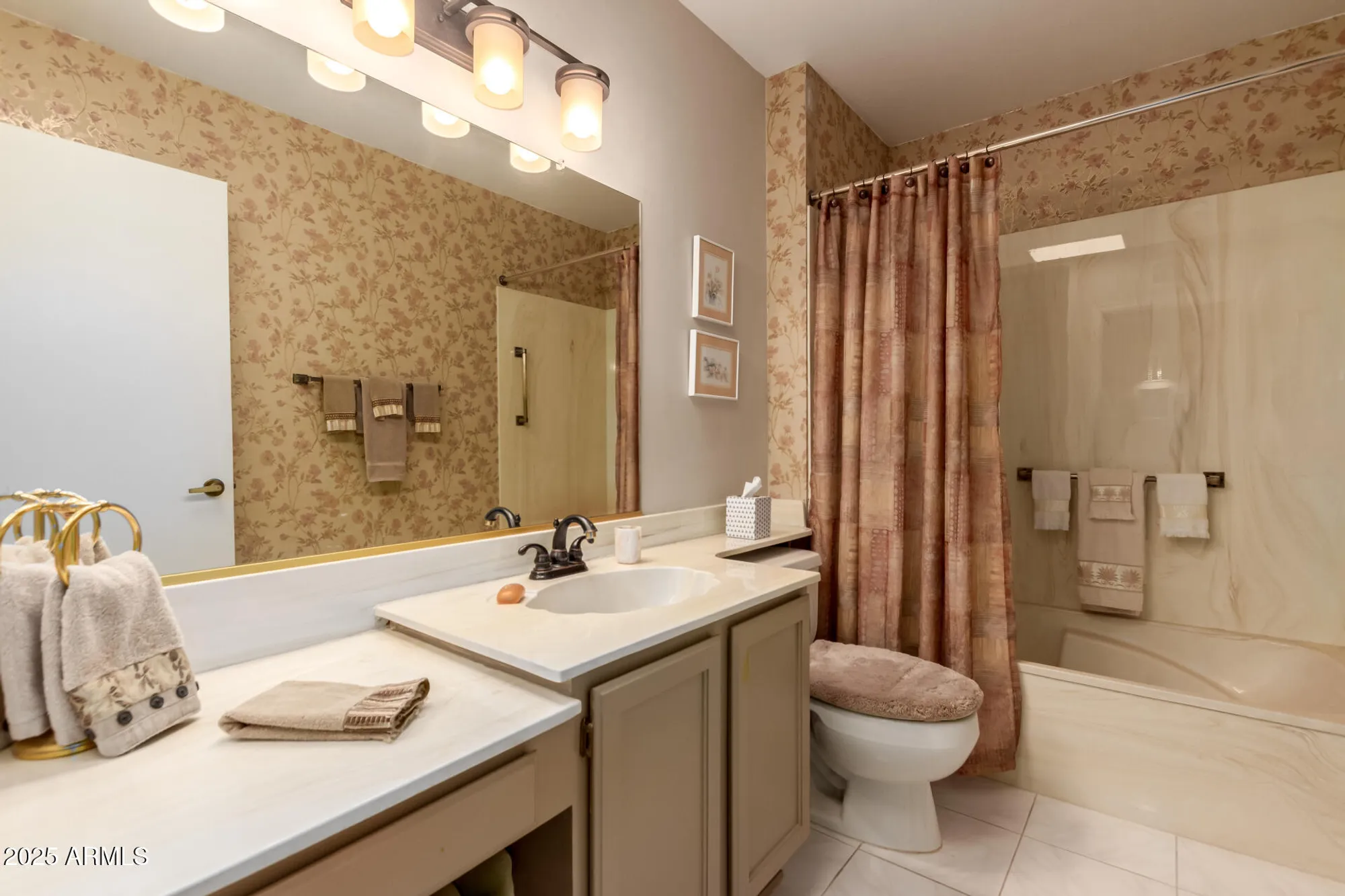 Property Slideshow image 14 of 23 | 12954 w blue sky dr, Sun City West, AZ, 85375