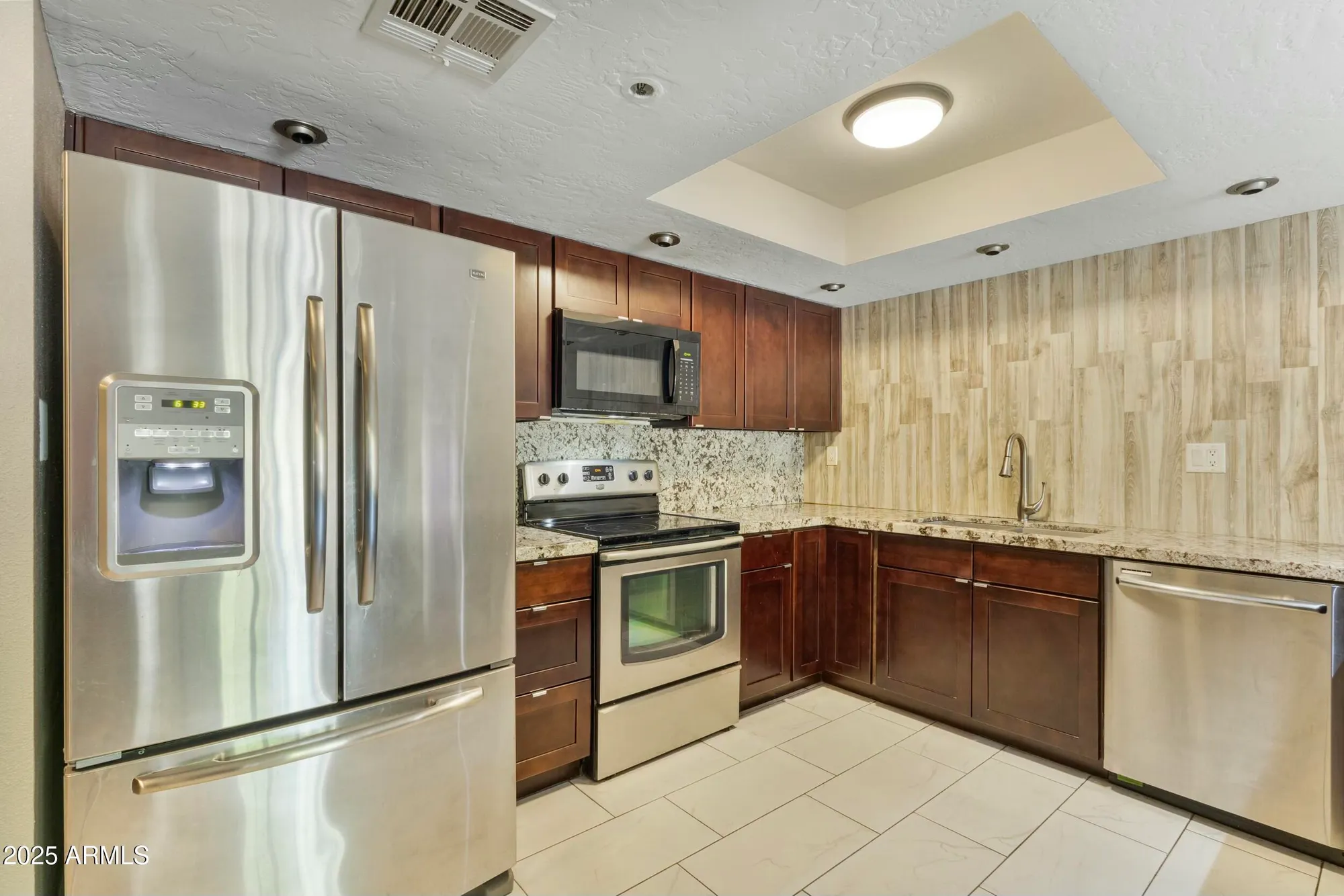 Property Slideshow image 8 of 34 | 7840 e camelback rd unit 110, Scottsdale, AZ, 85251