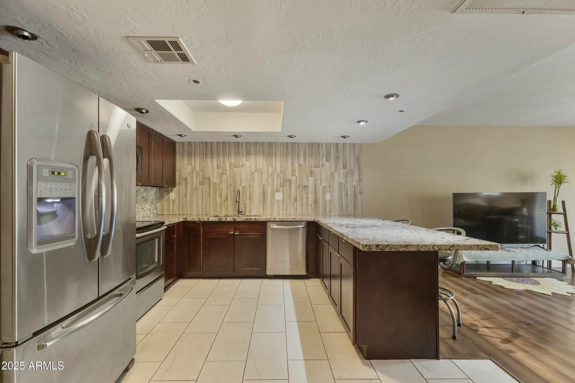 Property Slideshow image 9 of 34 | 7840 e camelback rd unit 110, Scottsdale, AZ, 85251