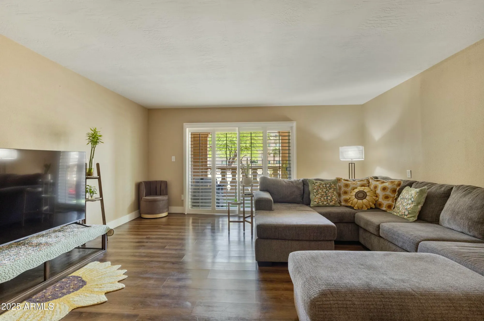 Property Slideshow image 14 of 34 | 7840 e camelback rd unit 110, Scottsdale, AZ, 85251