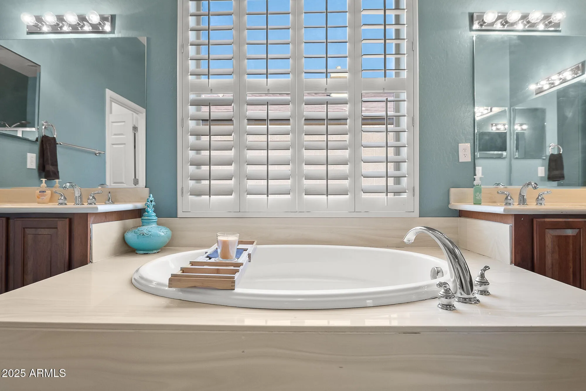 Property Slideshow image 15 of 49 | 41213 n river bend rd, Phoenix, AZ, 85086