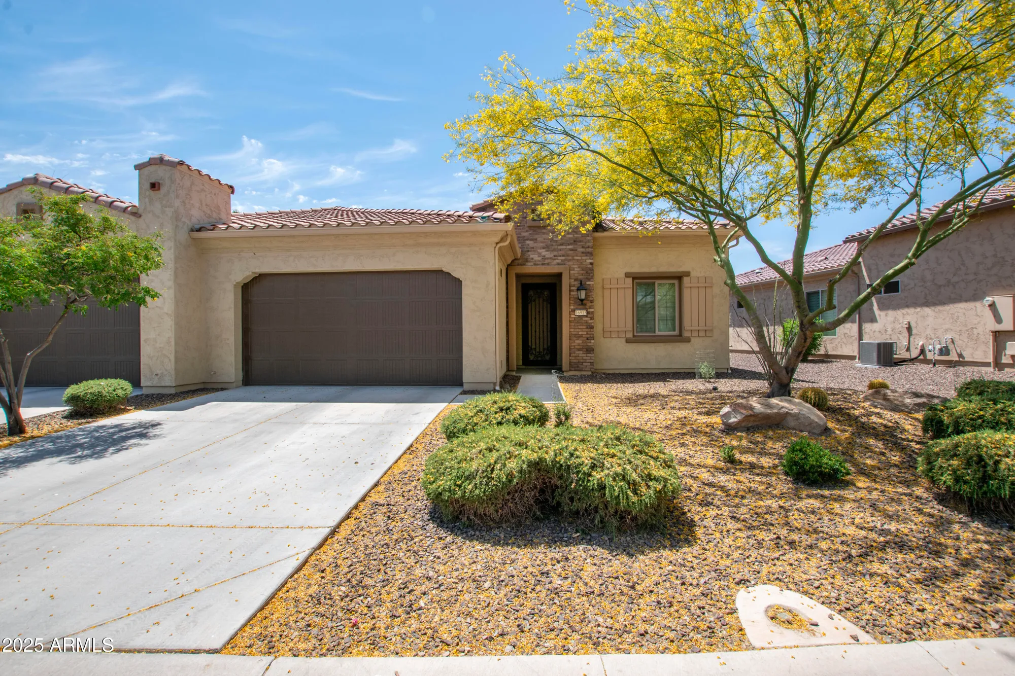 Property Slideshow image 1 of 45 | 16913 w holly st, Goodyear, AZ, 85395