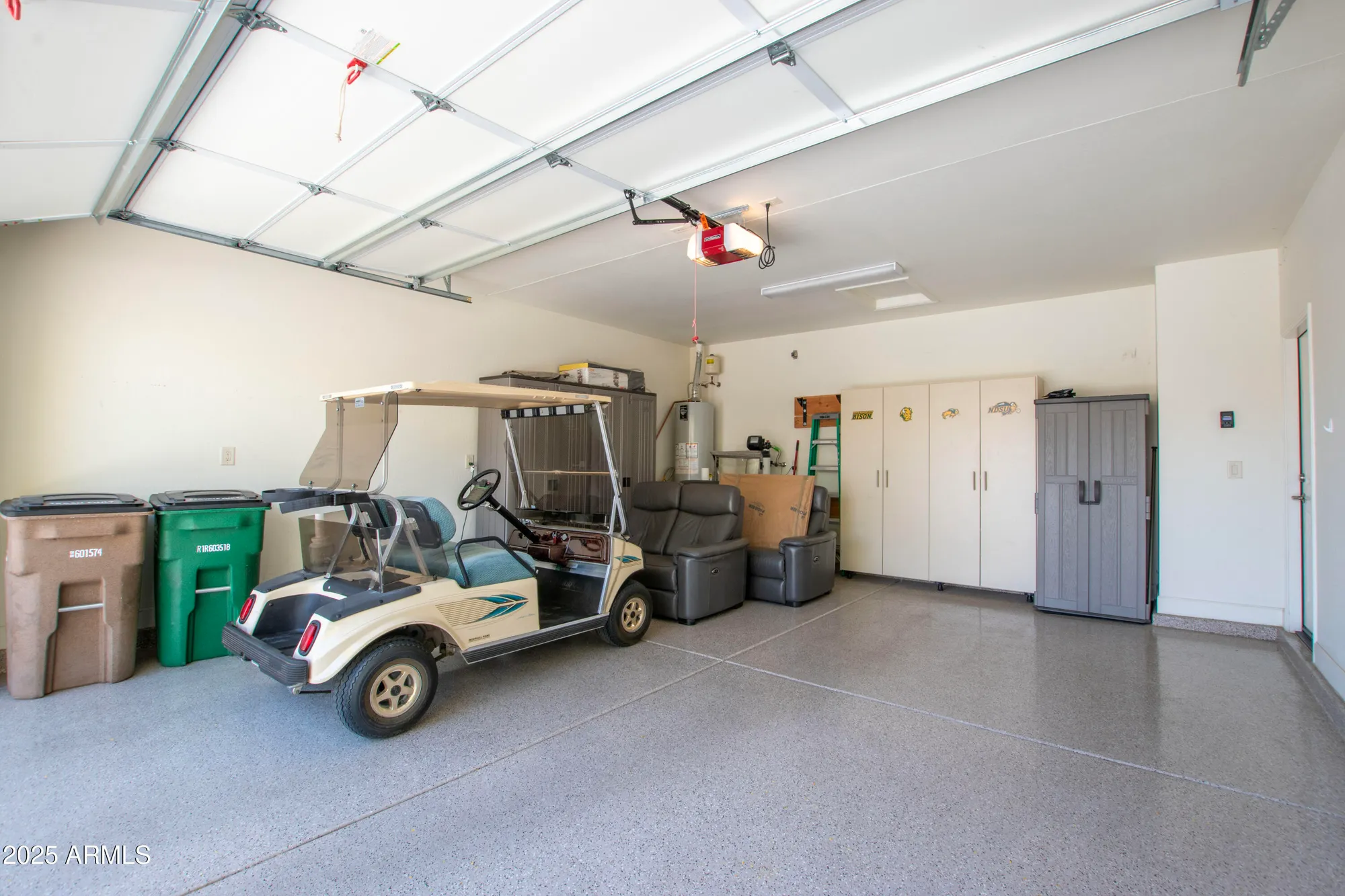 Property Slideshow image 43 of 45 | 16913 w holly st, Goodyear, AZ, 85395