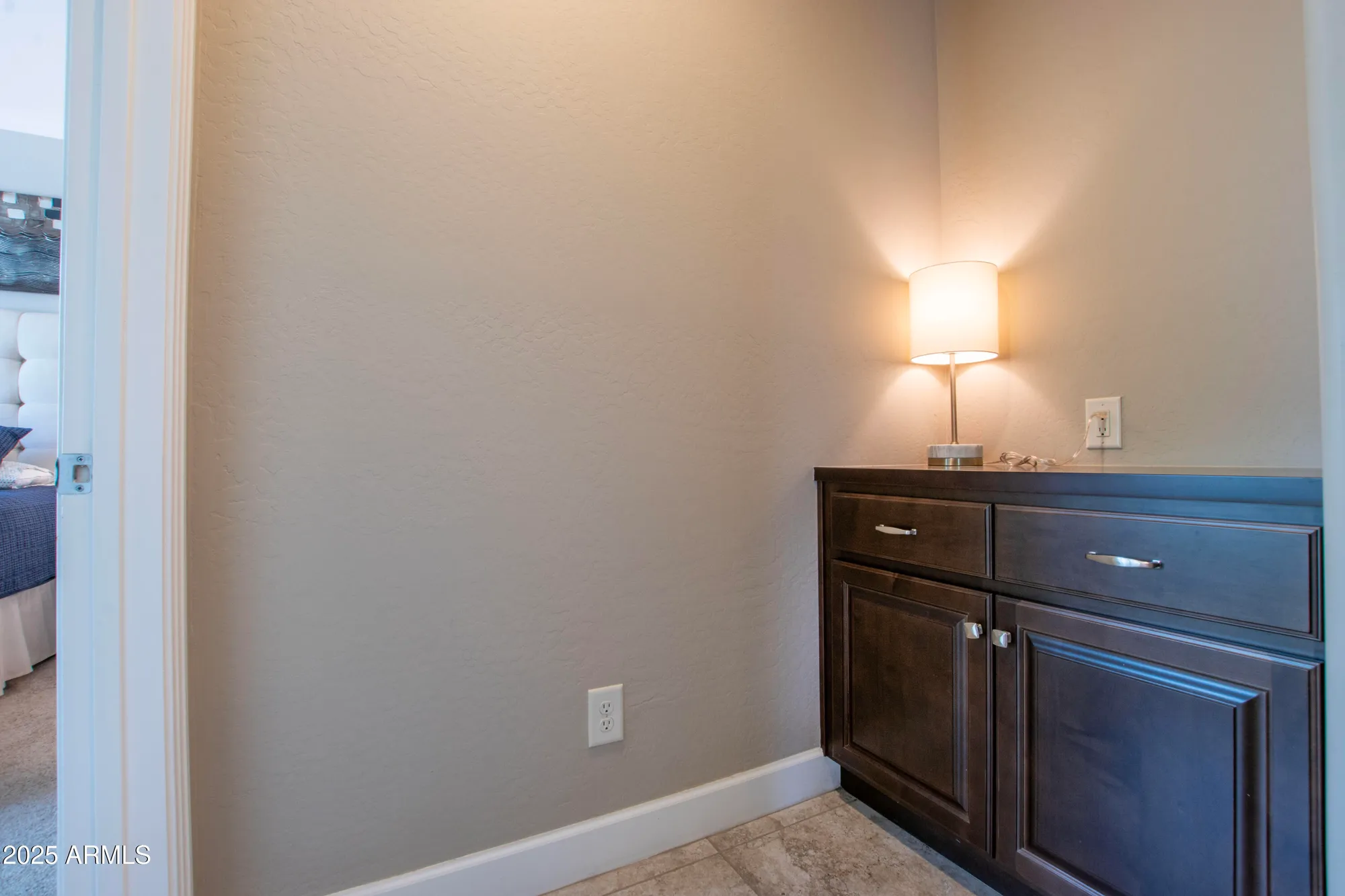 Property Slideshow image 20 of 45 | 16913 w holly st, Goodyear, AZ, 85395