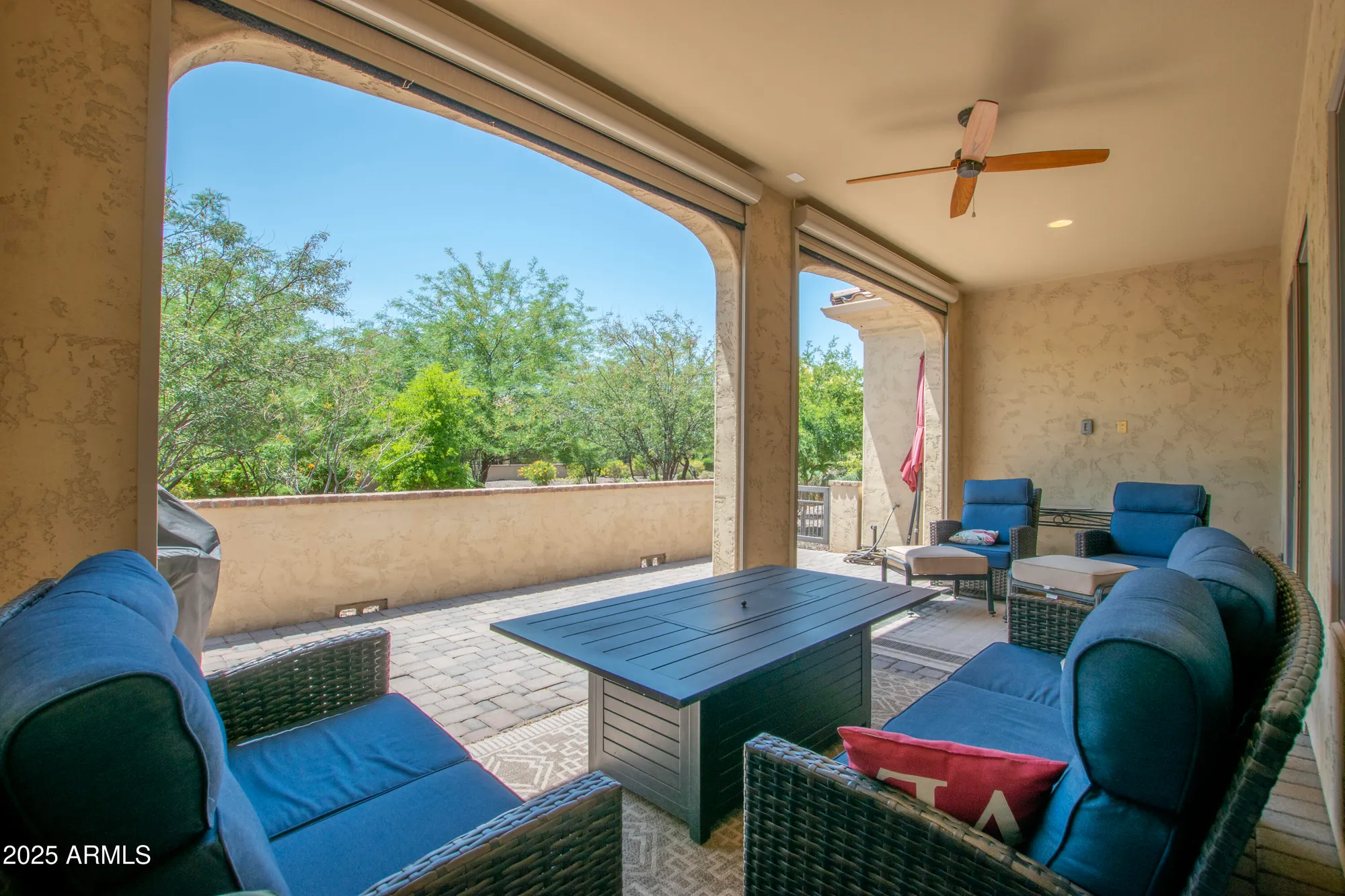Property Slideshow image 37 of 45 | 16913 w holly st, Goodyear, AZ, 85395