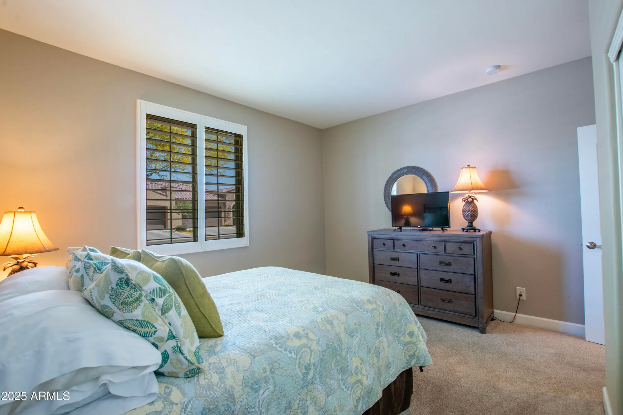 Property Slideshow image 31 of 45 | 16913 w holly st, Goodyear, AZ, 85395