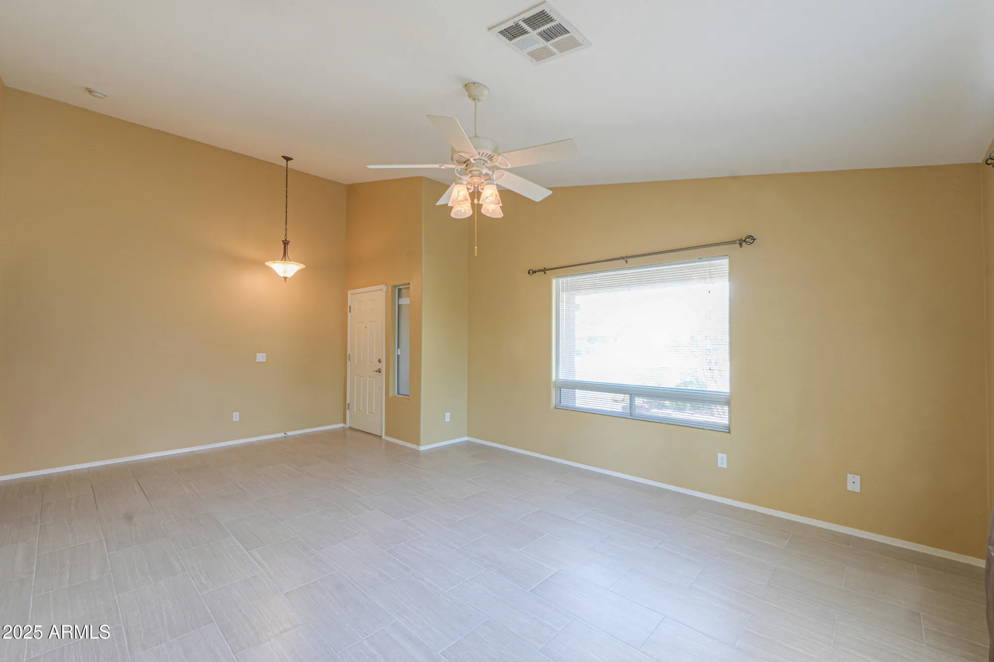 Property Slideshow image 7 of 47 | 135 s verde ln, Casa Grande, AZ, 85194