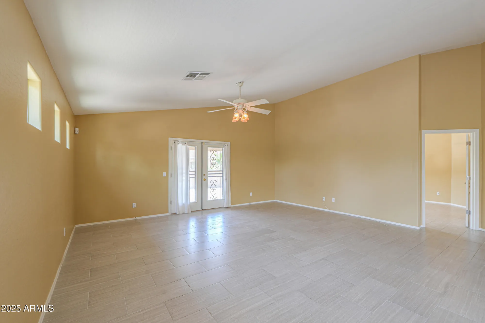 Property Slideshow image 11 of 47 | 135 s verde ln, Casa Grande, AZ, 85194