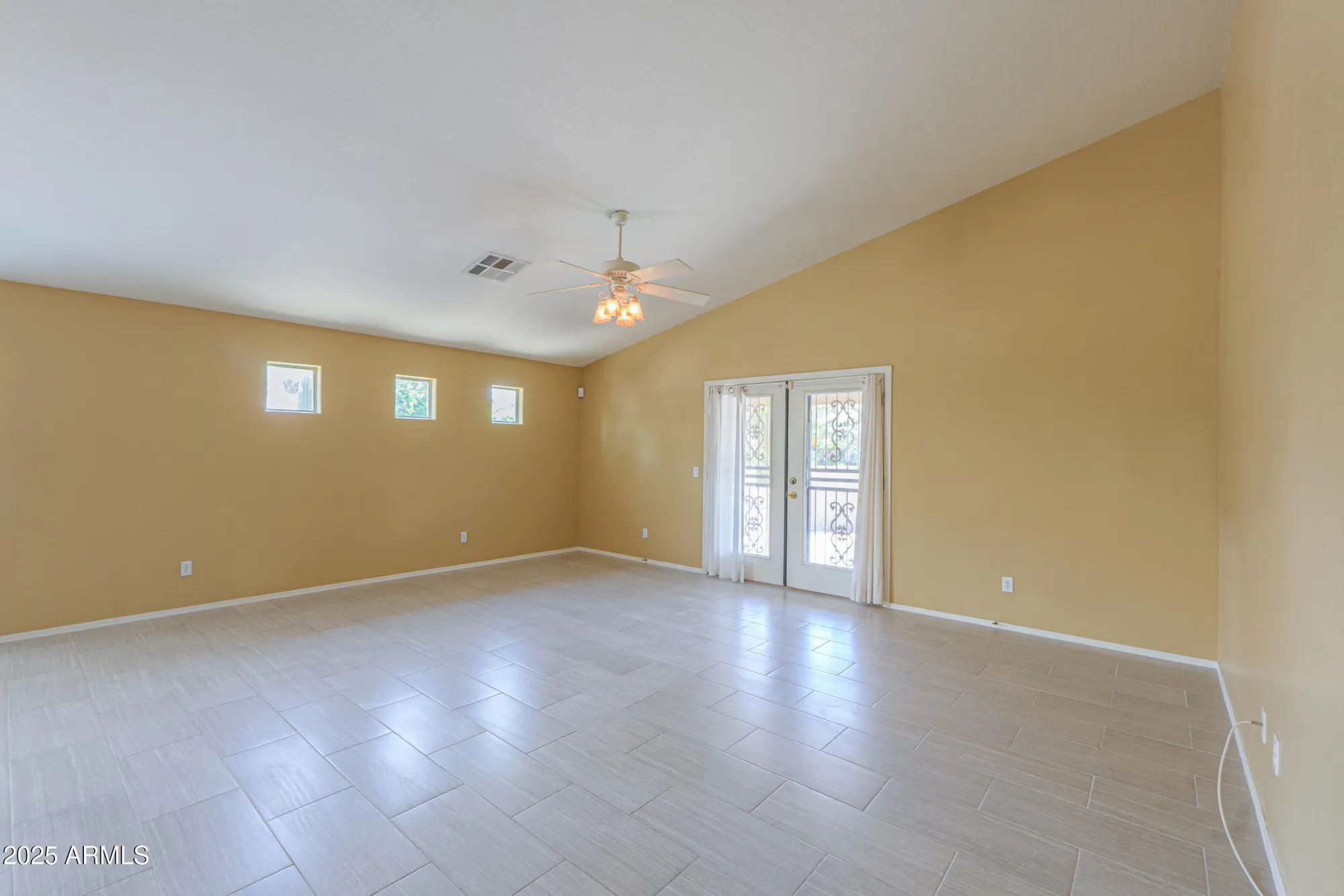 Property Slideshow image 12 of 47 | 135 s verde ln, Casa Grande, AZ, 85194
