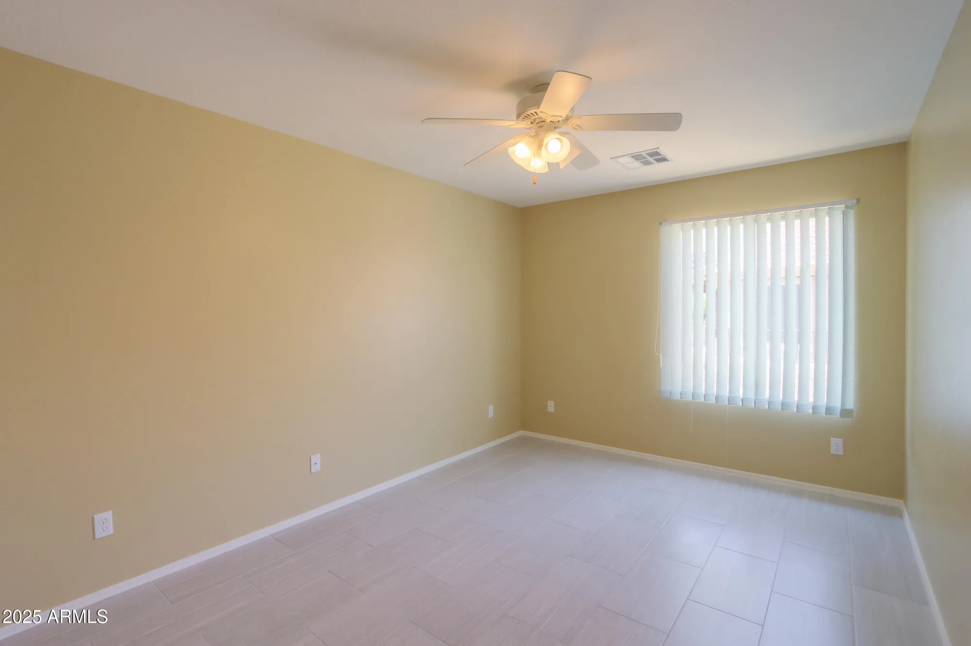 Property Slideshow image 15 of 47 | 135 s verde ln, Casa Grande, AZ, 85194