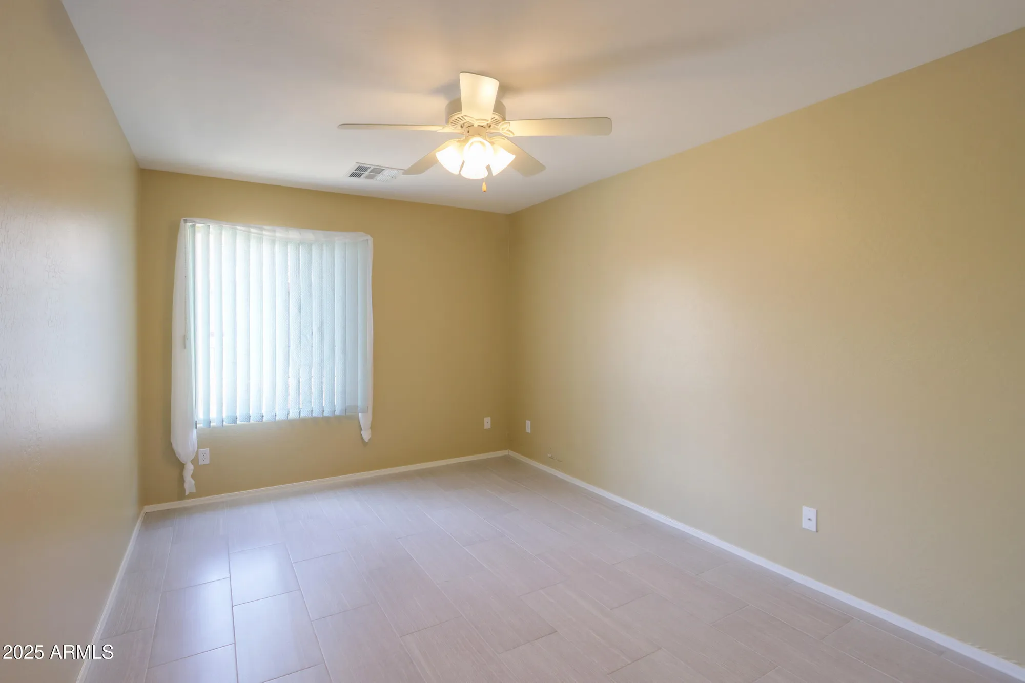 Property Slideshow image 17 of 47 | 135 s verde ln, Casa Grande, AZ, 85194