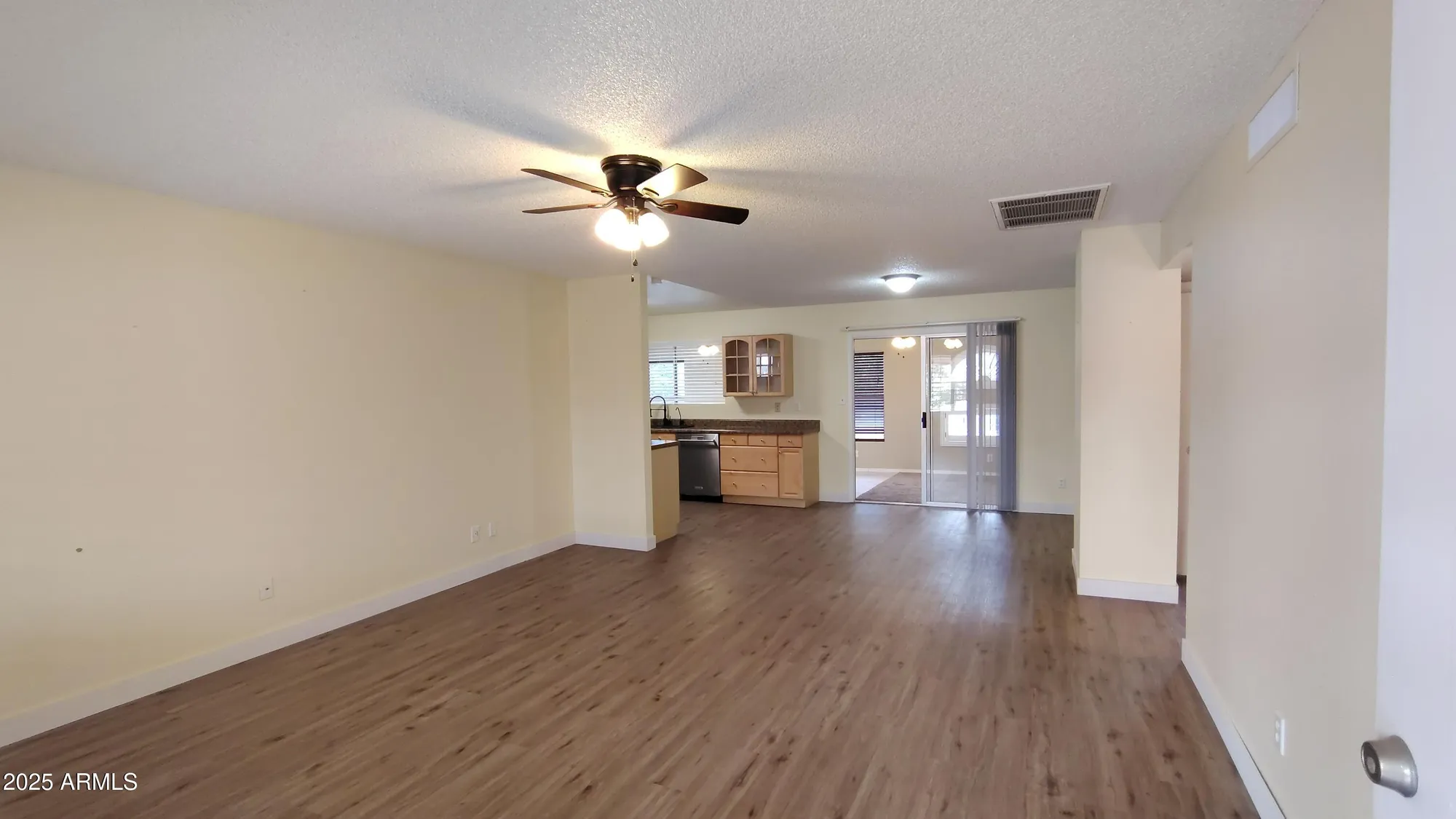 Property Slideshow image 2 of 35 | 1033 s florence dr, Mesa, AZ, 85208