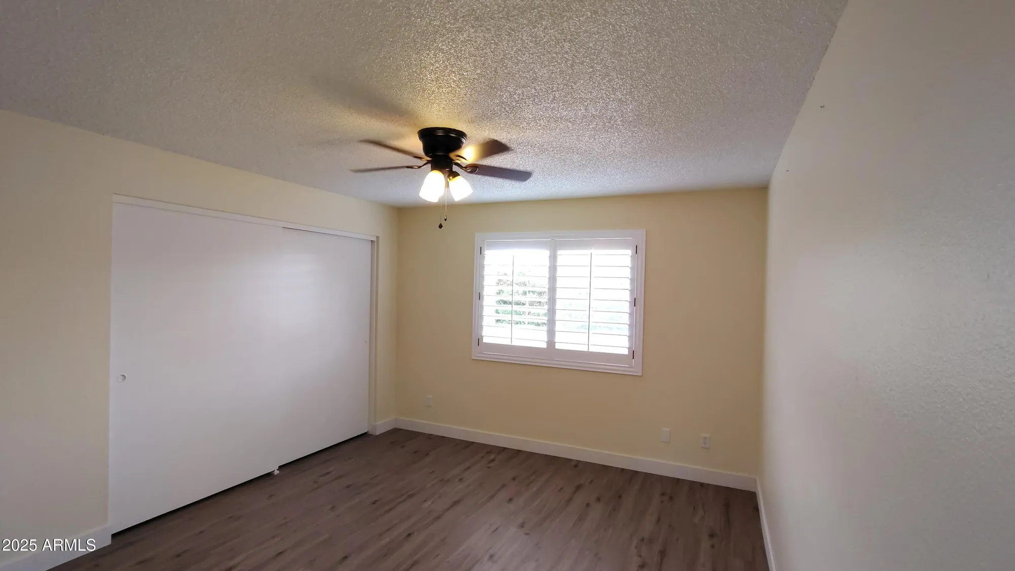 Property Slideshow image 10 of 35 | 1033 s florence dr, Mesa, AZ, 85208