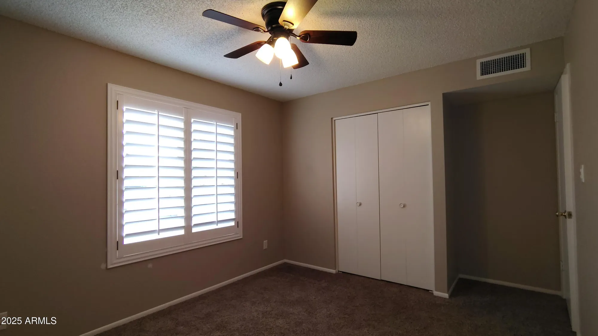 Property Slideshow image 18 of 35 | 1033 s florence dr, Mesa, AZ, 85208